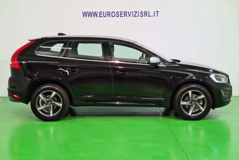 VOLVO XC60 D4 AWD Geartronic R-design