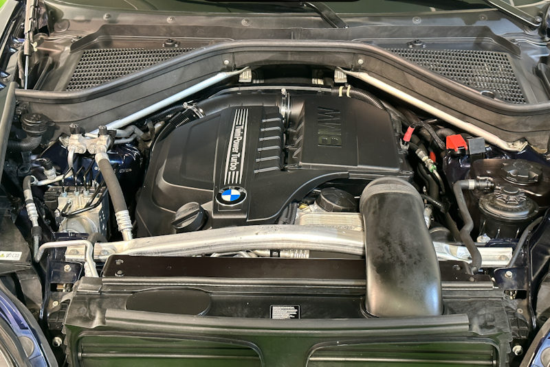 BMW X5 xDrive35i Attiva