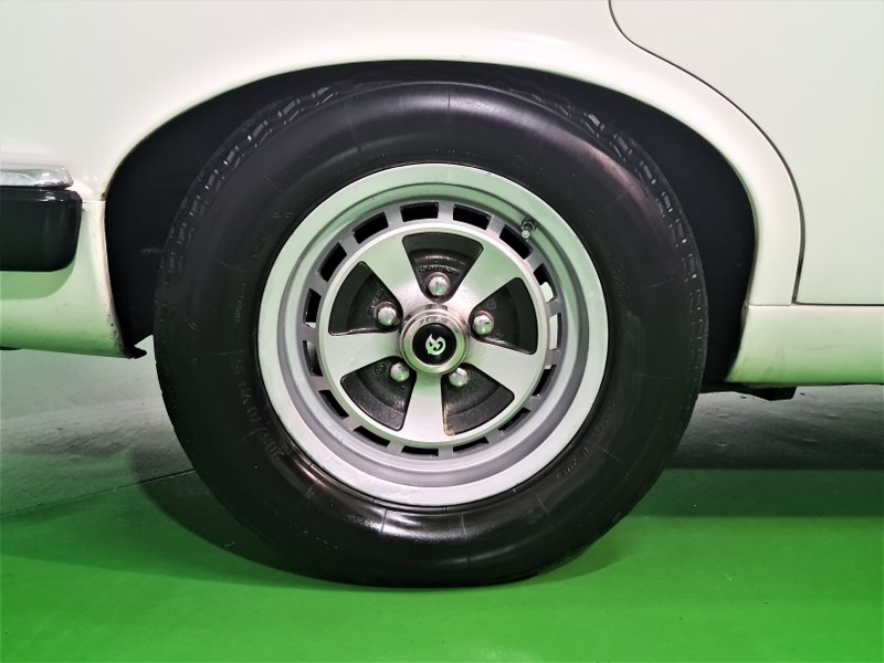 Jaguar XJ12 5.3 DOUBLE SIX DAILMER