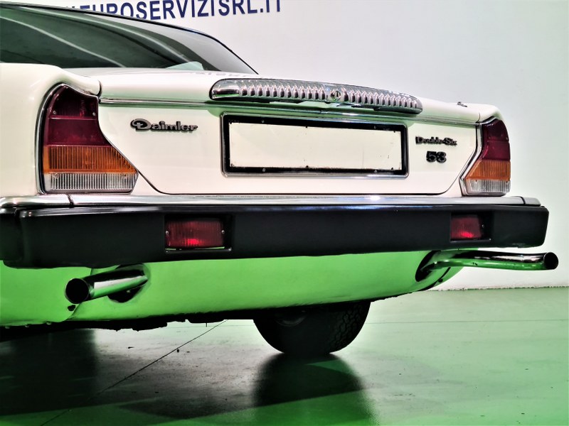 Jaguar XJ12 5.3 DOUBLE SIX DAILMER
