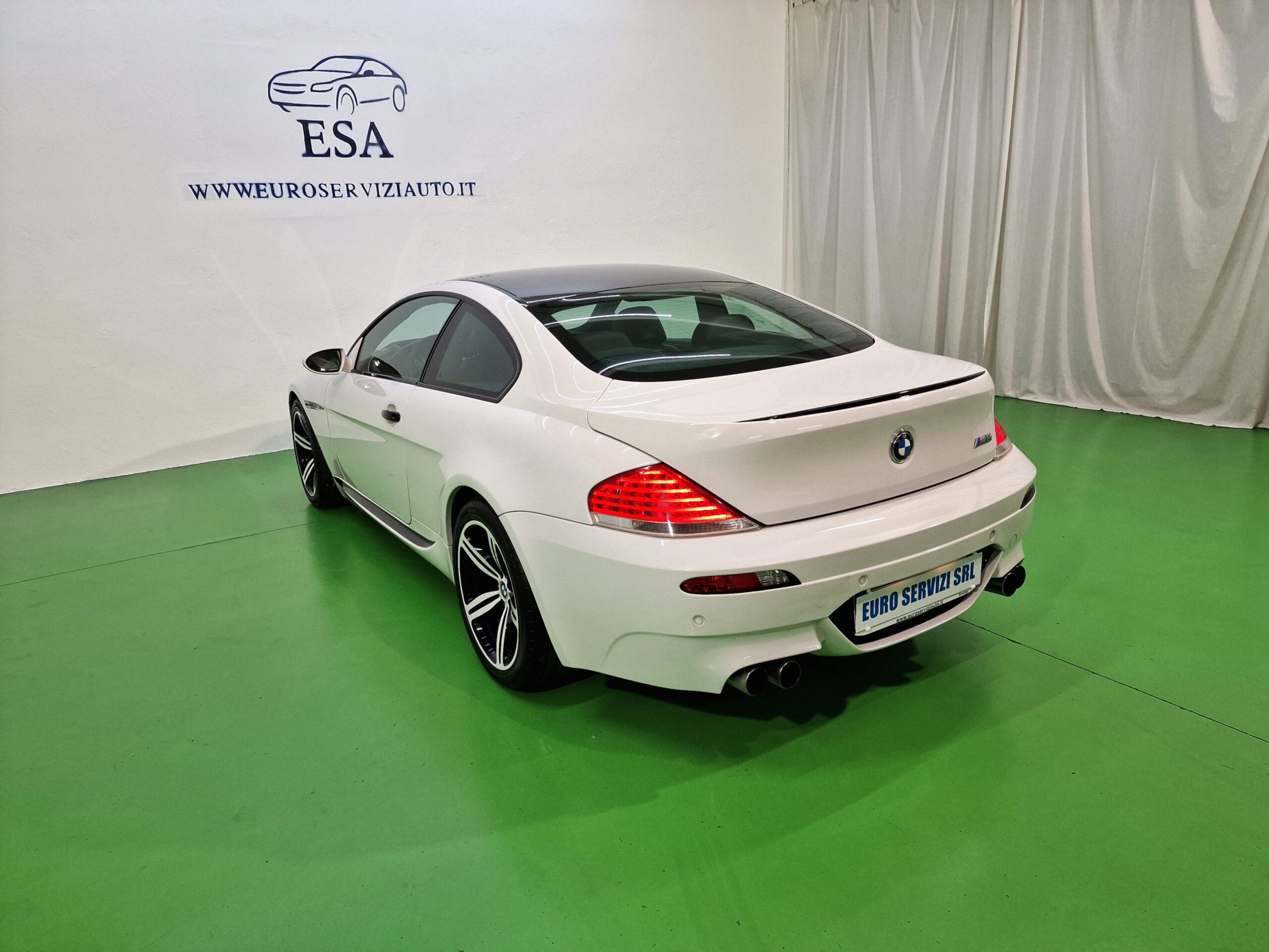 BMW M6 Coupe 5.0 V10