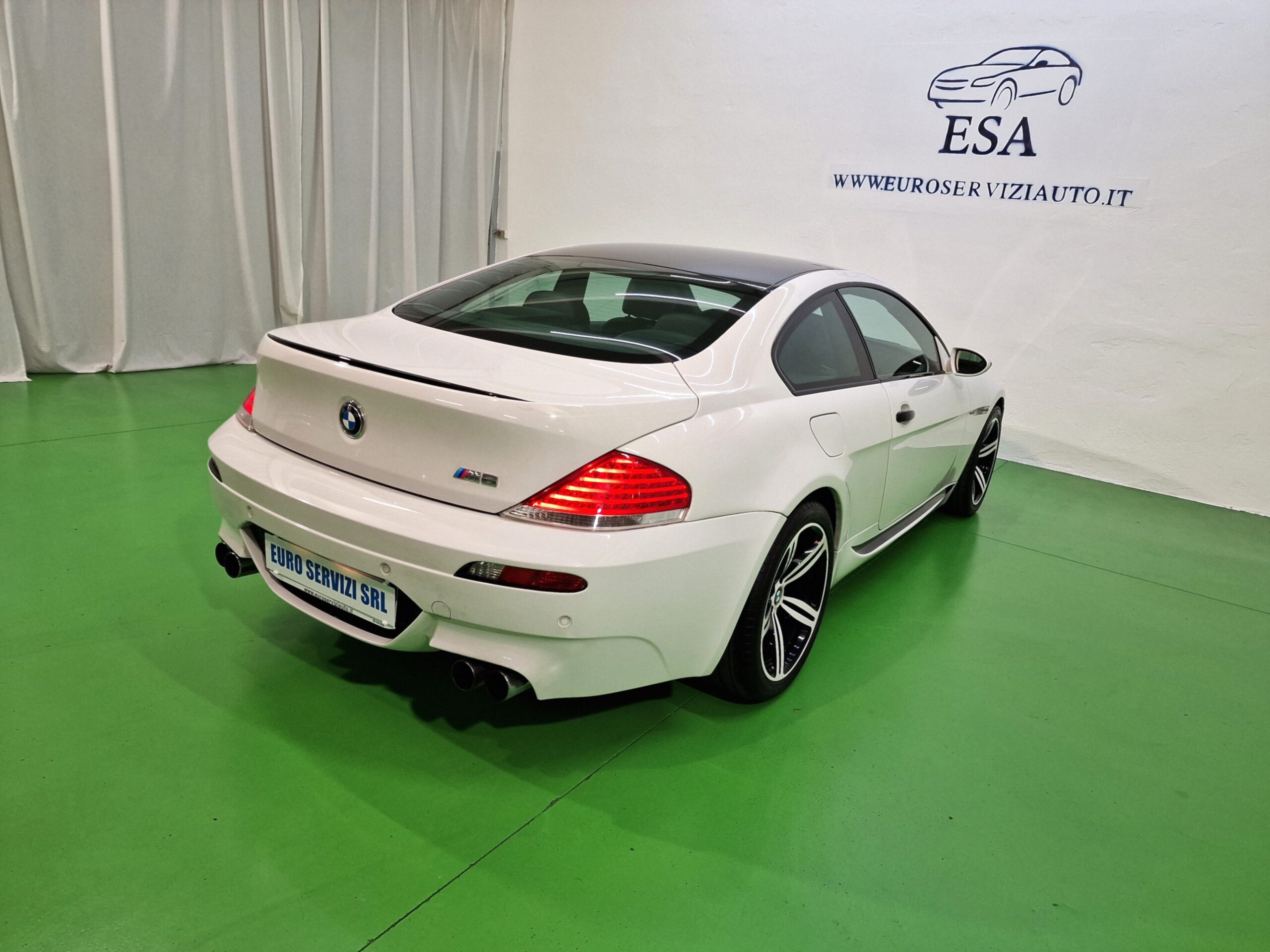 BMW M6 Coupe 5.0 V10