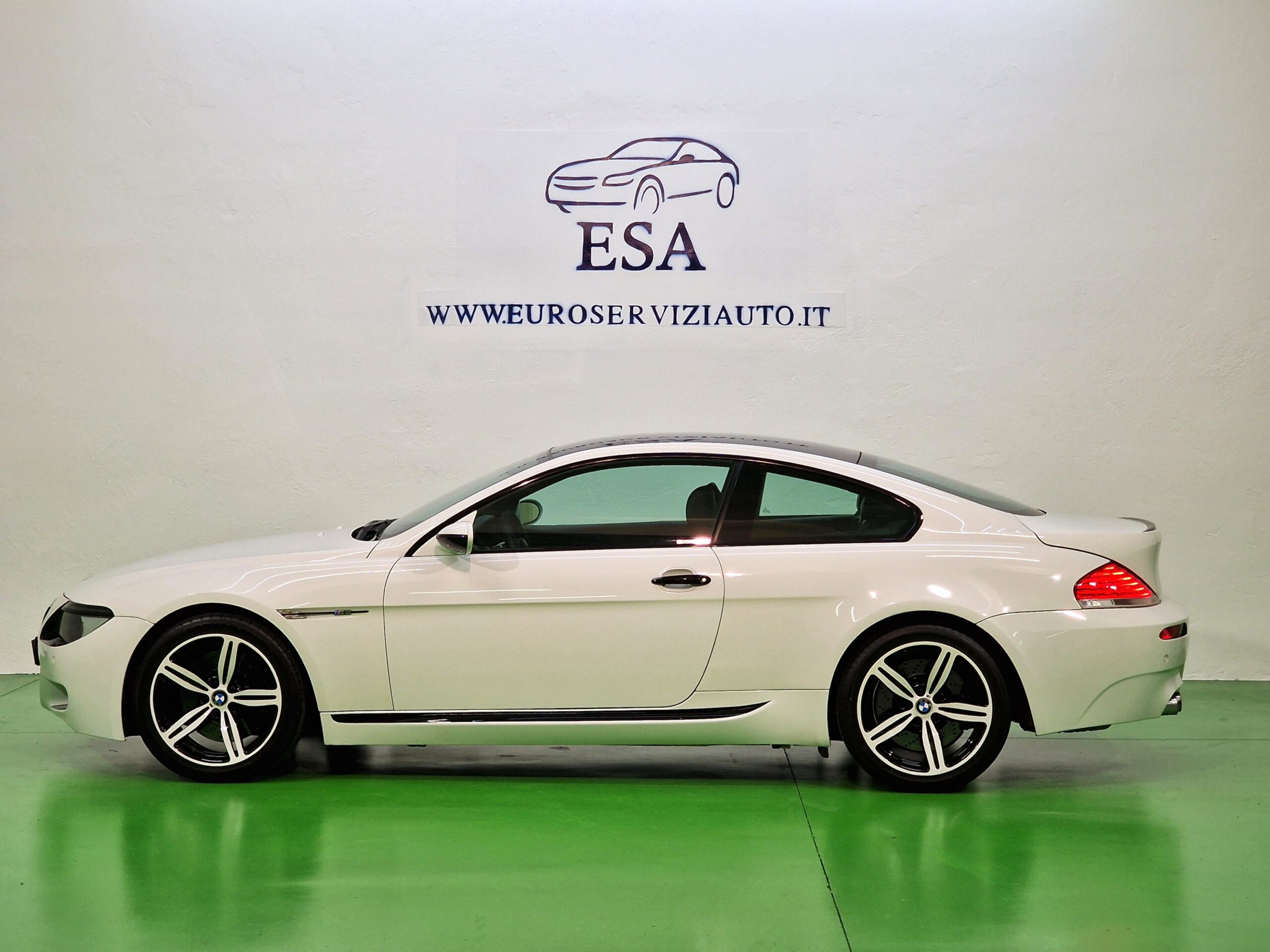 BMW M6 Coupe 5.0 V10