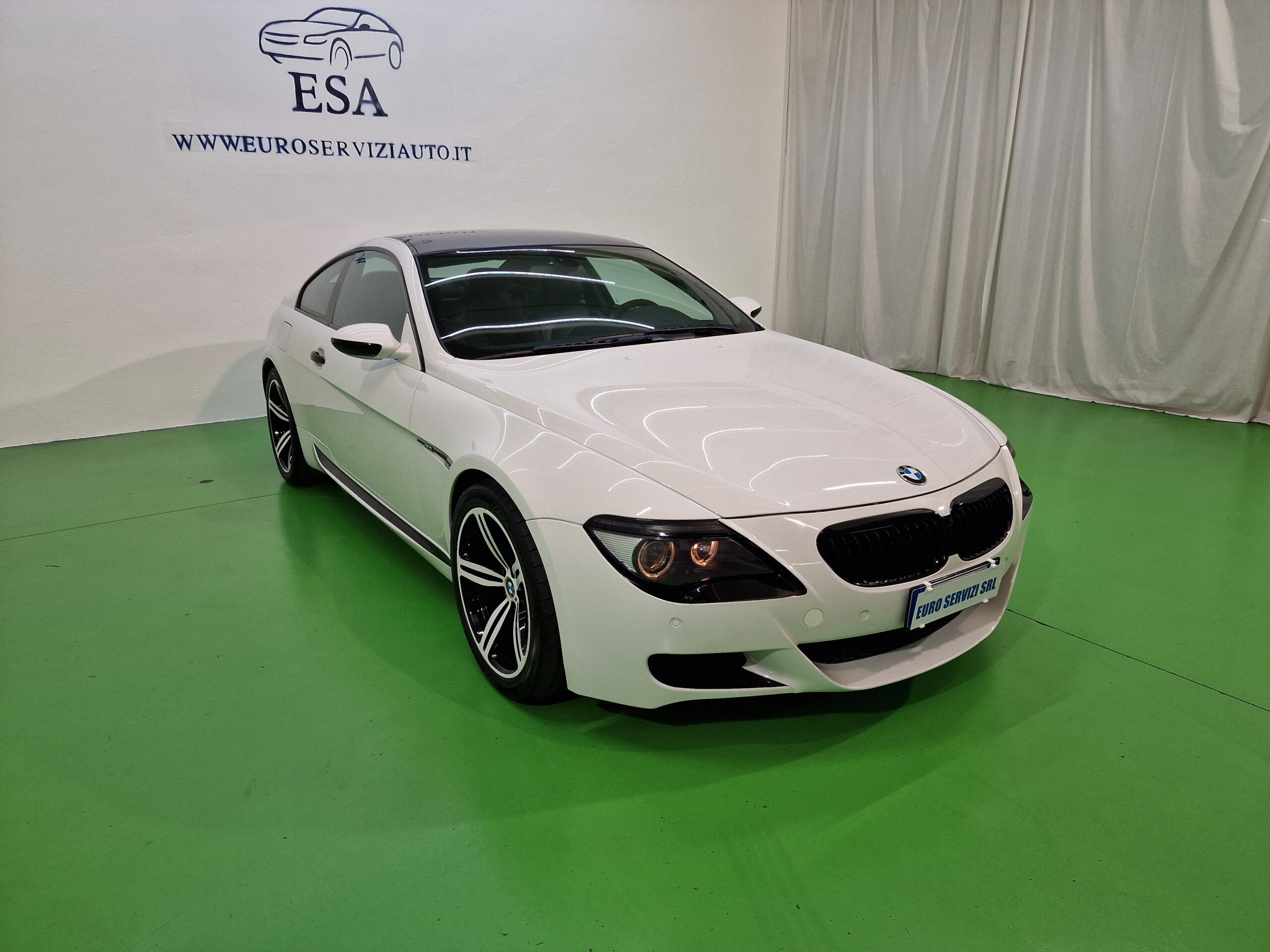 BMW M6 Coupe 5.0 V10