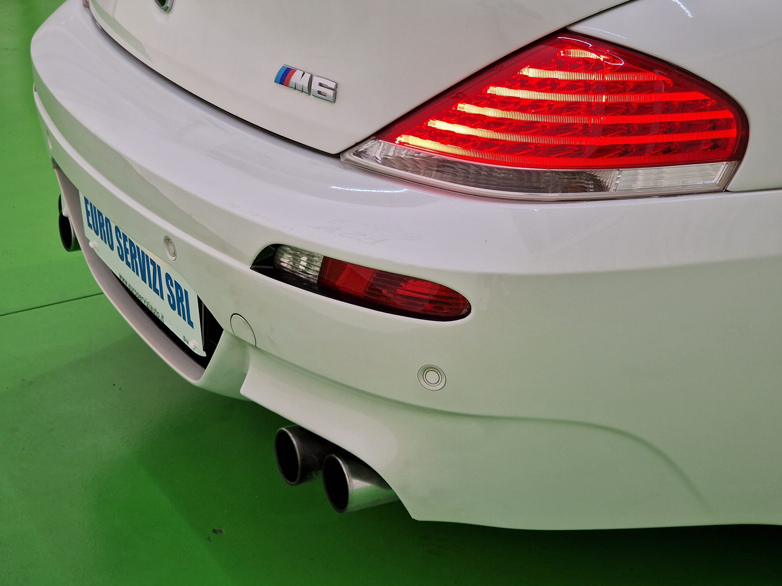 BMW M6 Coupe 5.0 V10