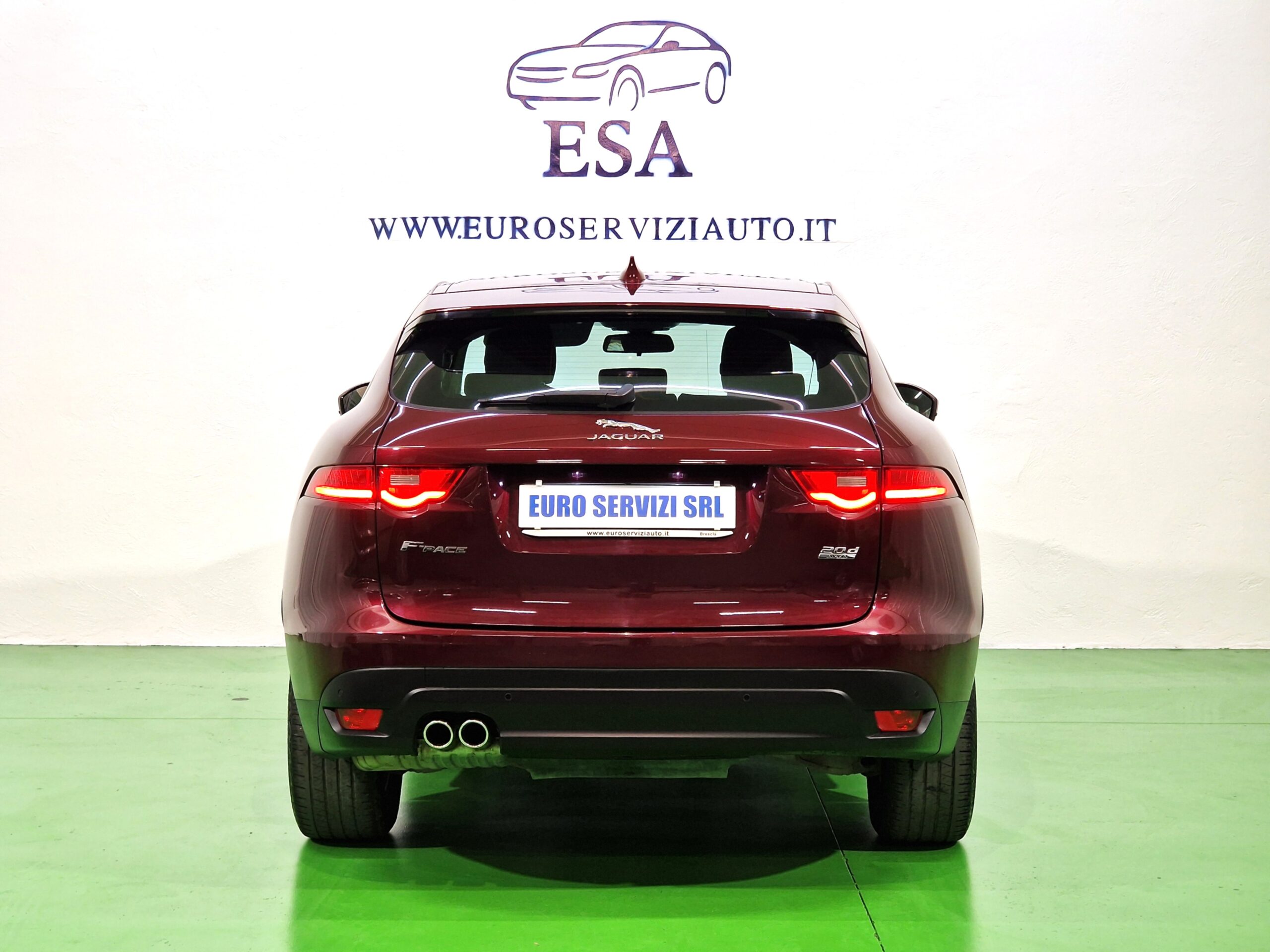 Jaguar F-Pace F-Pace 2.0d Pure awd 180cv auto