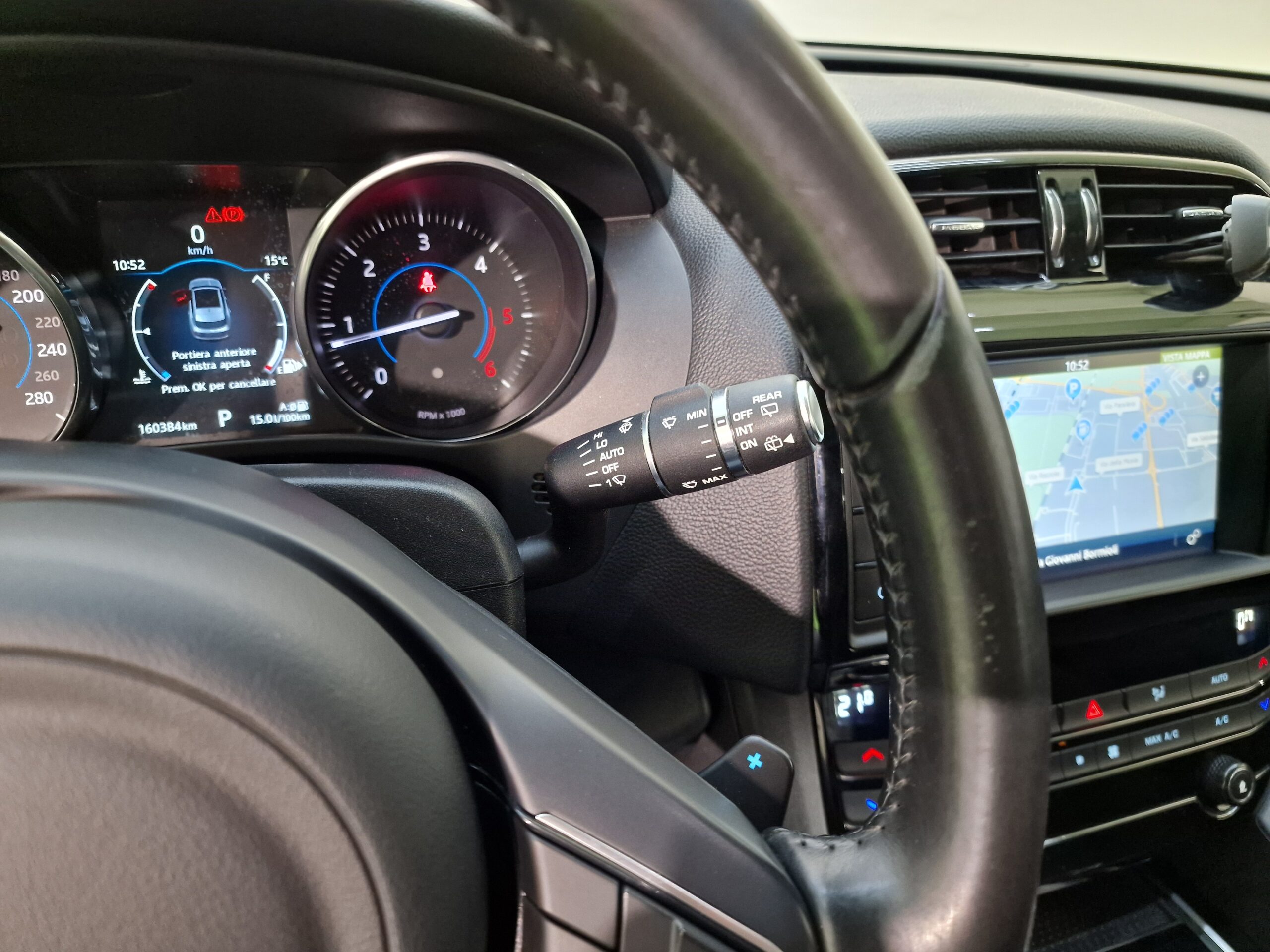 Jaguar F-Pace F-Pace 2.0d Pure awd 180cv auto