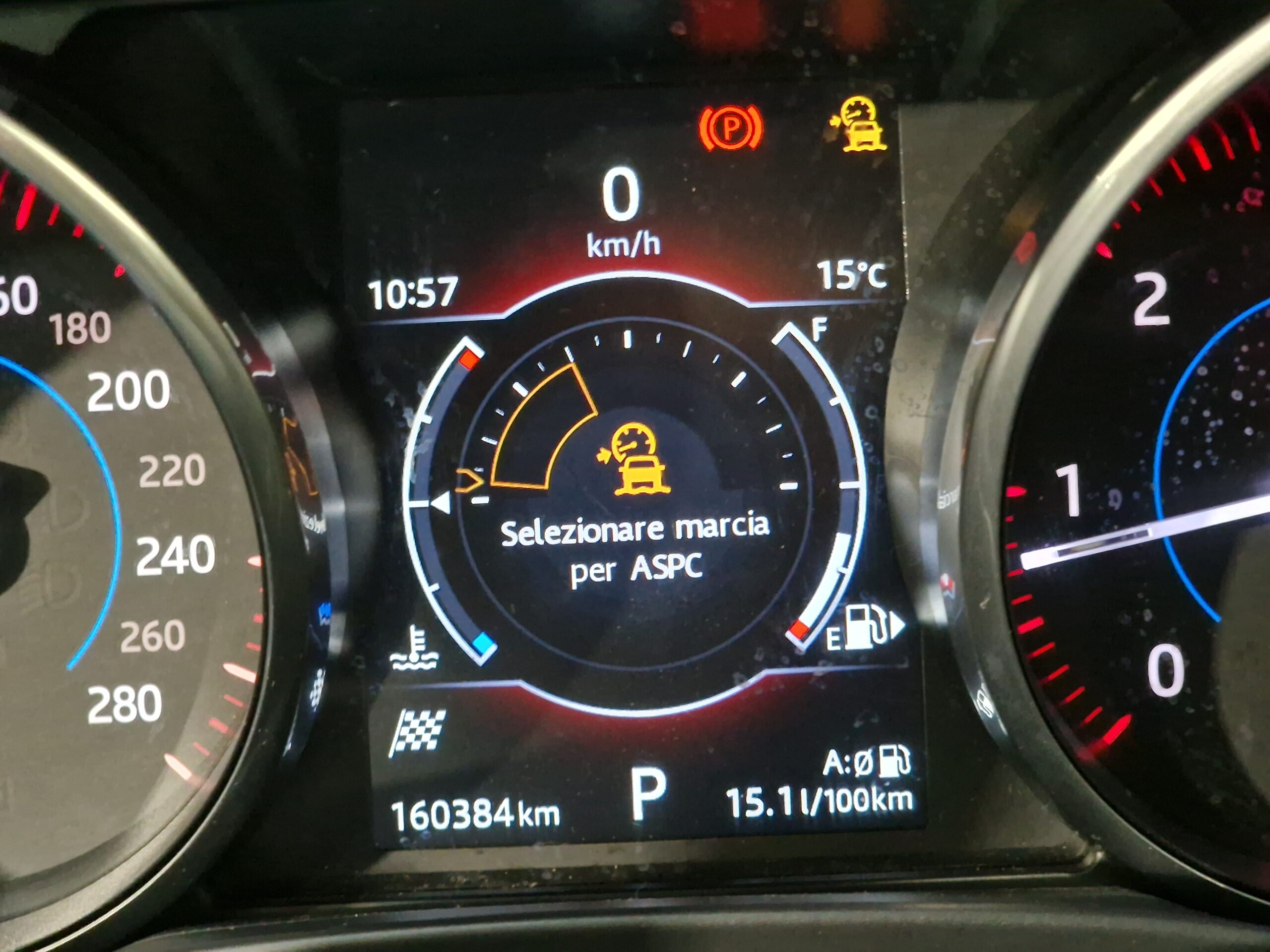 Jaguar F-Pace F-Pace 2.0d Pure awd 180cv auto