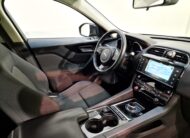 Jaguar F-Pace F-Pace 2.0d Pure awd 180cv auto