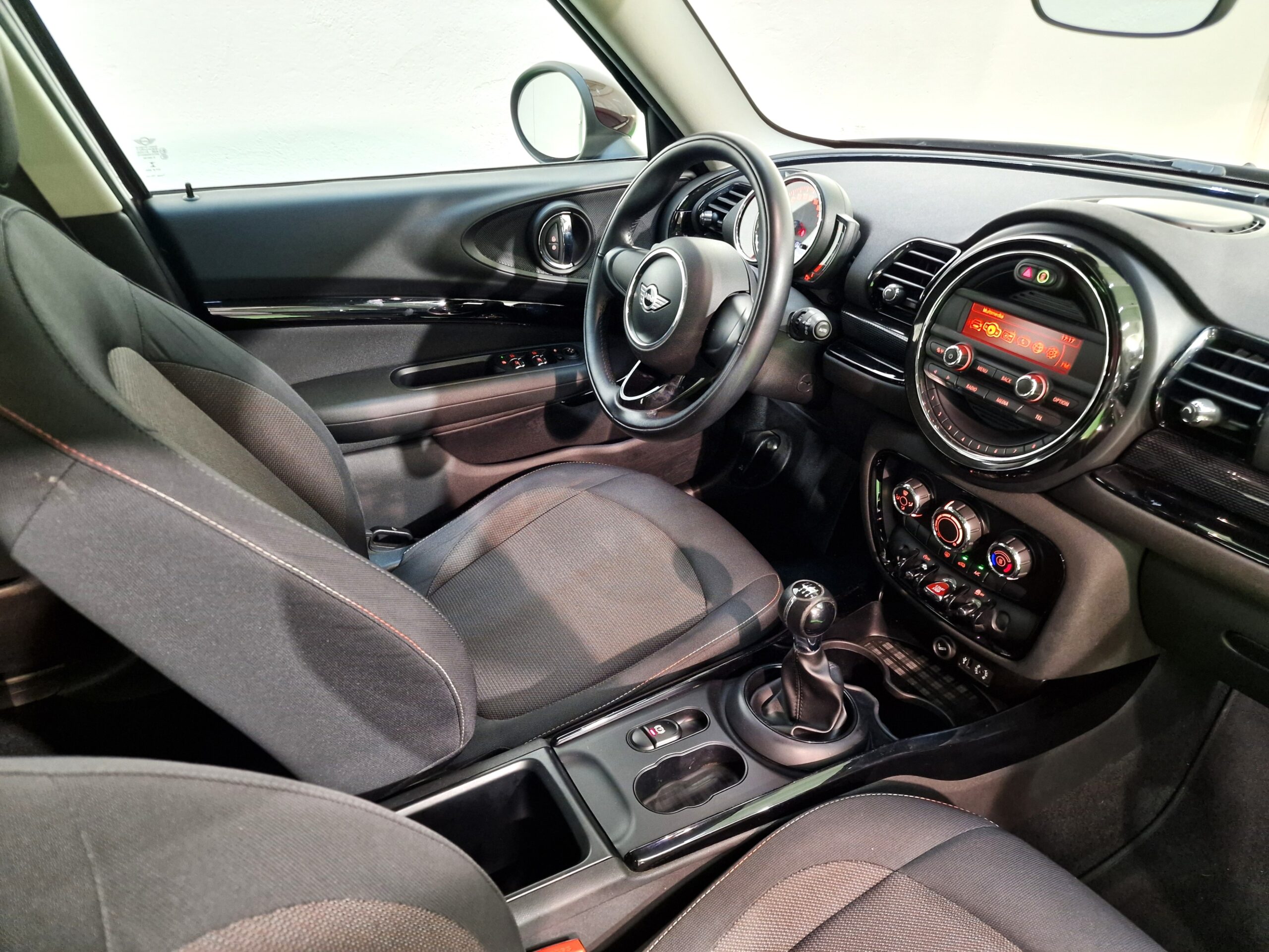 MINI One Clubman IV F54  1.5