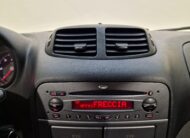 Alfa Romeo GT GT 1.9 jtd mjt Distinctive Q2