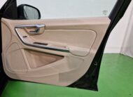 Volvo V60 V60 1.6 t3 Kinetic powershift