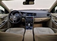 Volvo V60 V60 1.6 t3 Kinetic powershift