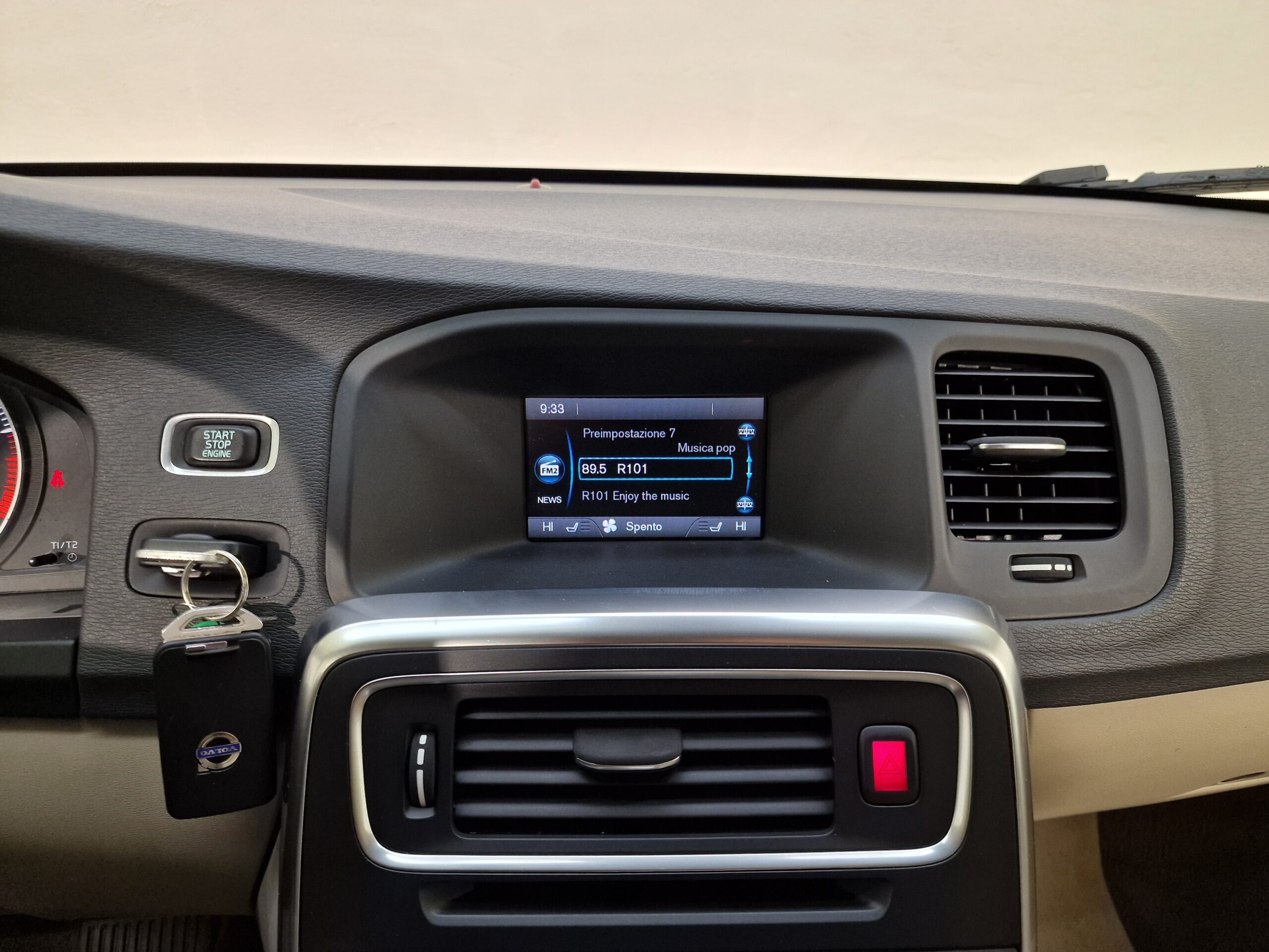 Volvo V60 V60 1.6 t3 Kinetic powershift