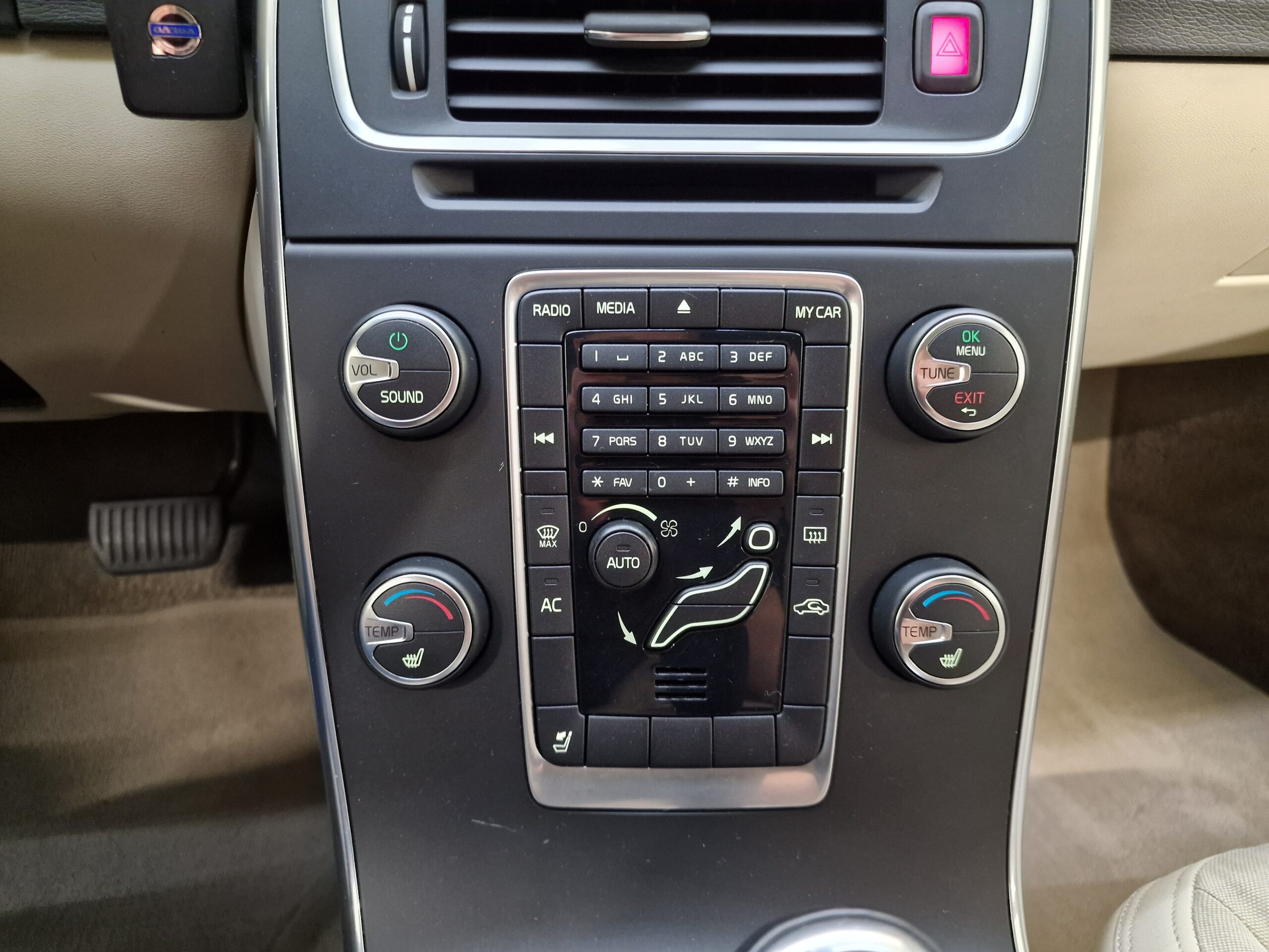 Volvo V60 V60 1.6 t3 Kinetic powershift
