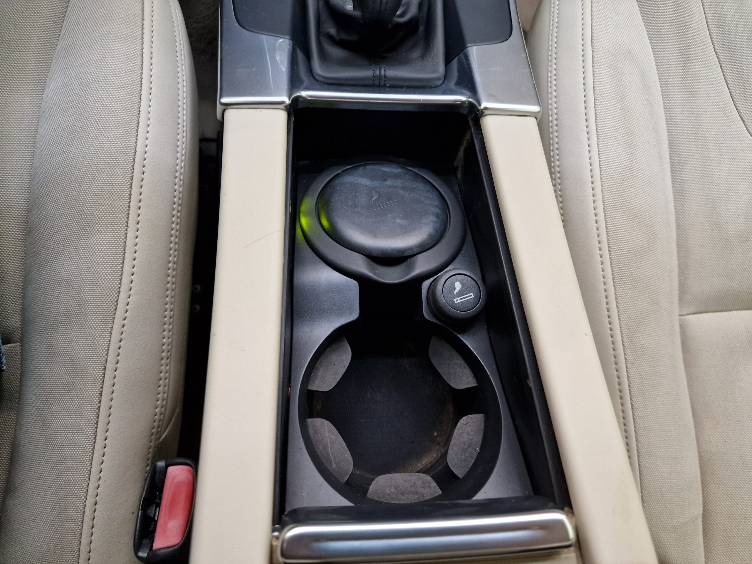 Volvo V60 V60 1.6 t3 Kinetic powershift