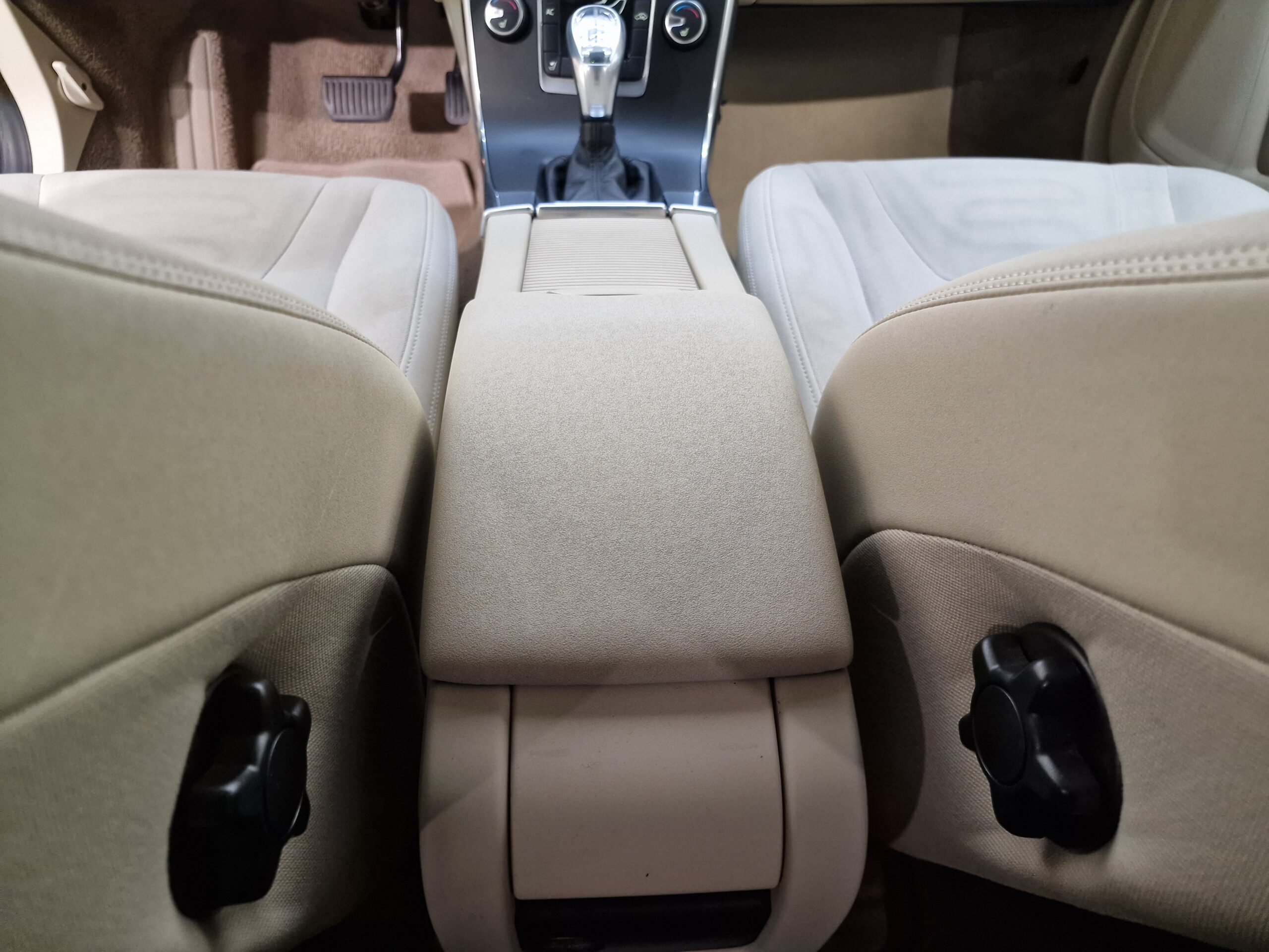 Volvo V60 V60 1.6 t3 Kinetic powershift