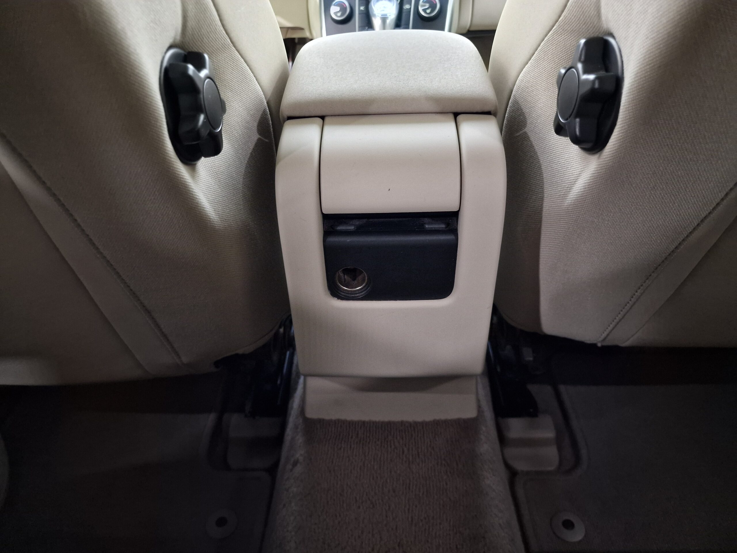 Volvo V60 V60 1.6 t3 Kinetic powershift