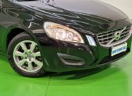 Volvo V60 V60 1.6 t3 Kinetic powershift