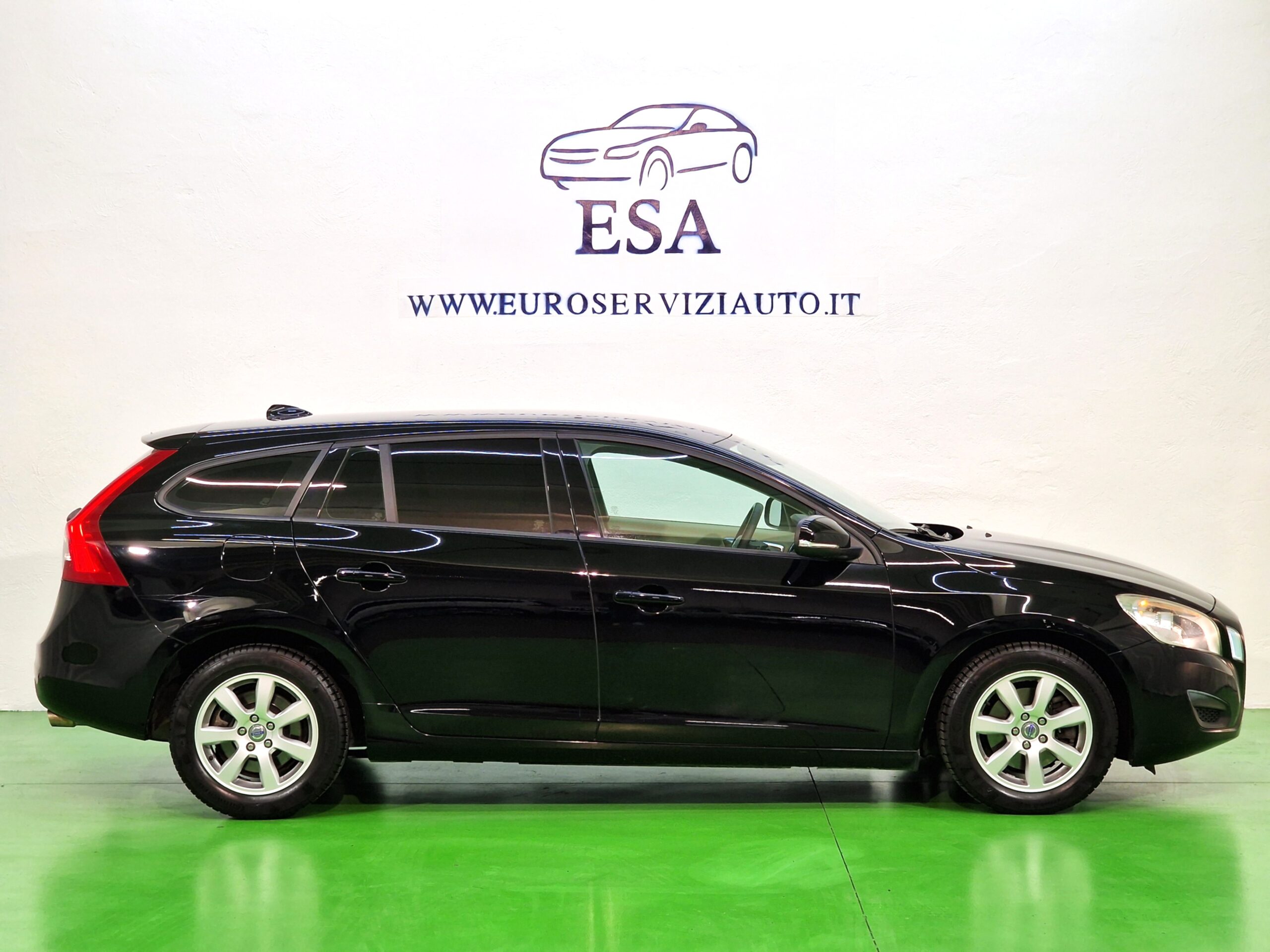 Volvo V60 V60 1.6 t3 Kinetic powershift