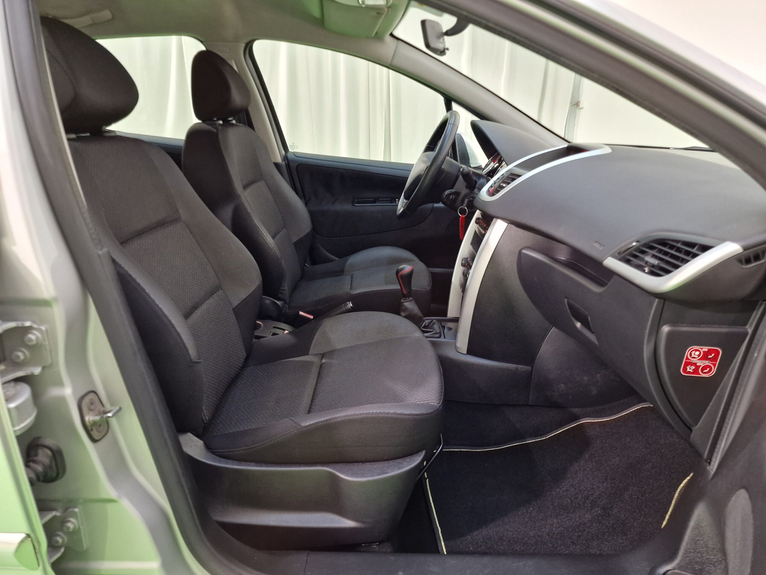 Peugeot 207 207 5p 1.4 hdi 8v Access 70cv