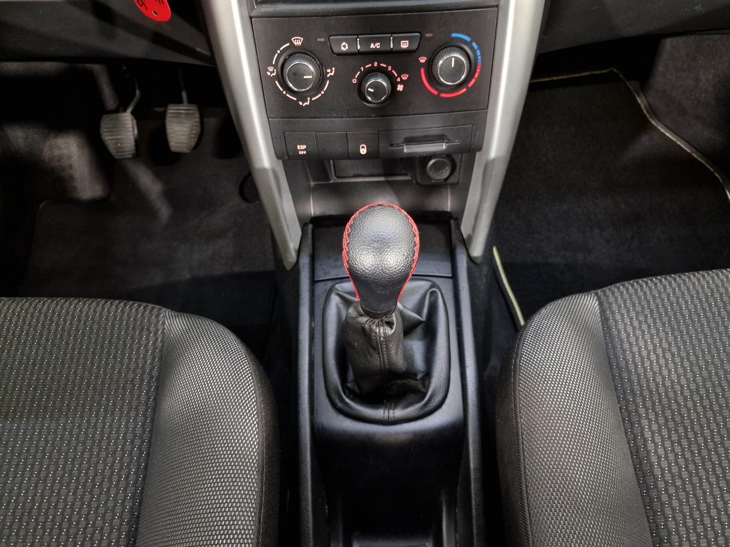 Peugeot 207 207 5p 1.4 hdi 8v Access 70cv