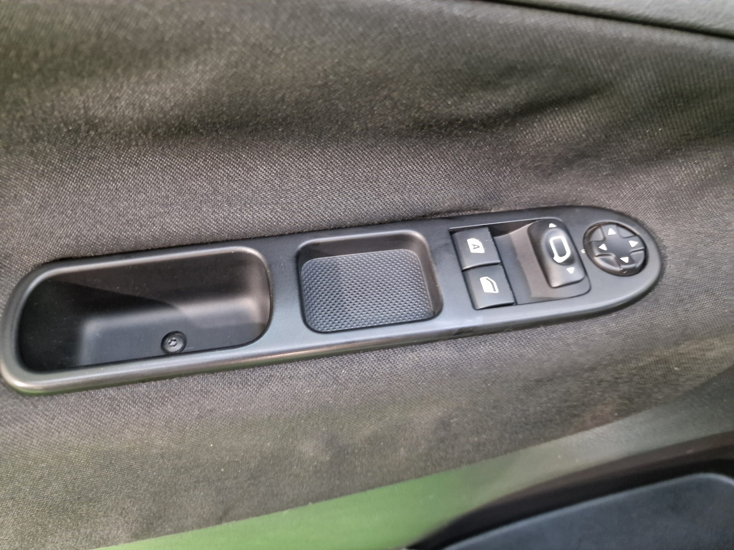 Peugeot 207 207 5p 1.4 hdi 8v Access 70cv