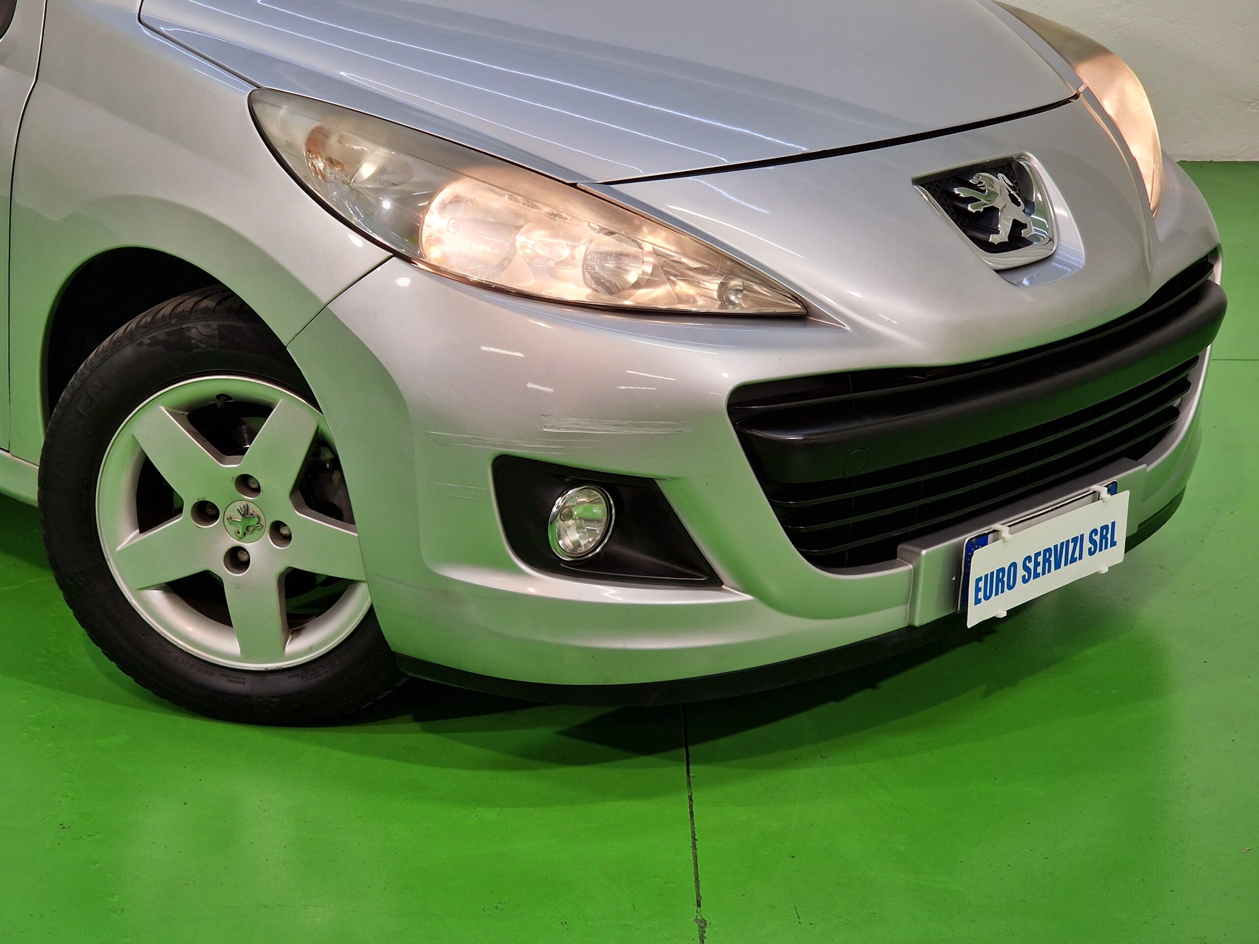Peugeot 207 207 5p 1.4 hdi 8v Access 70cv