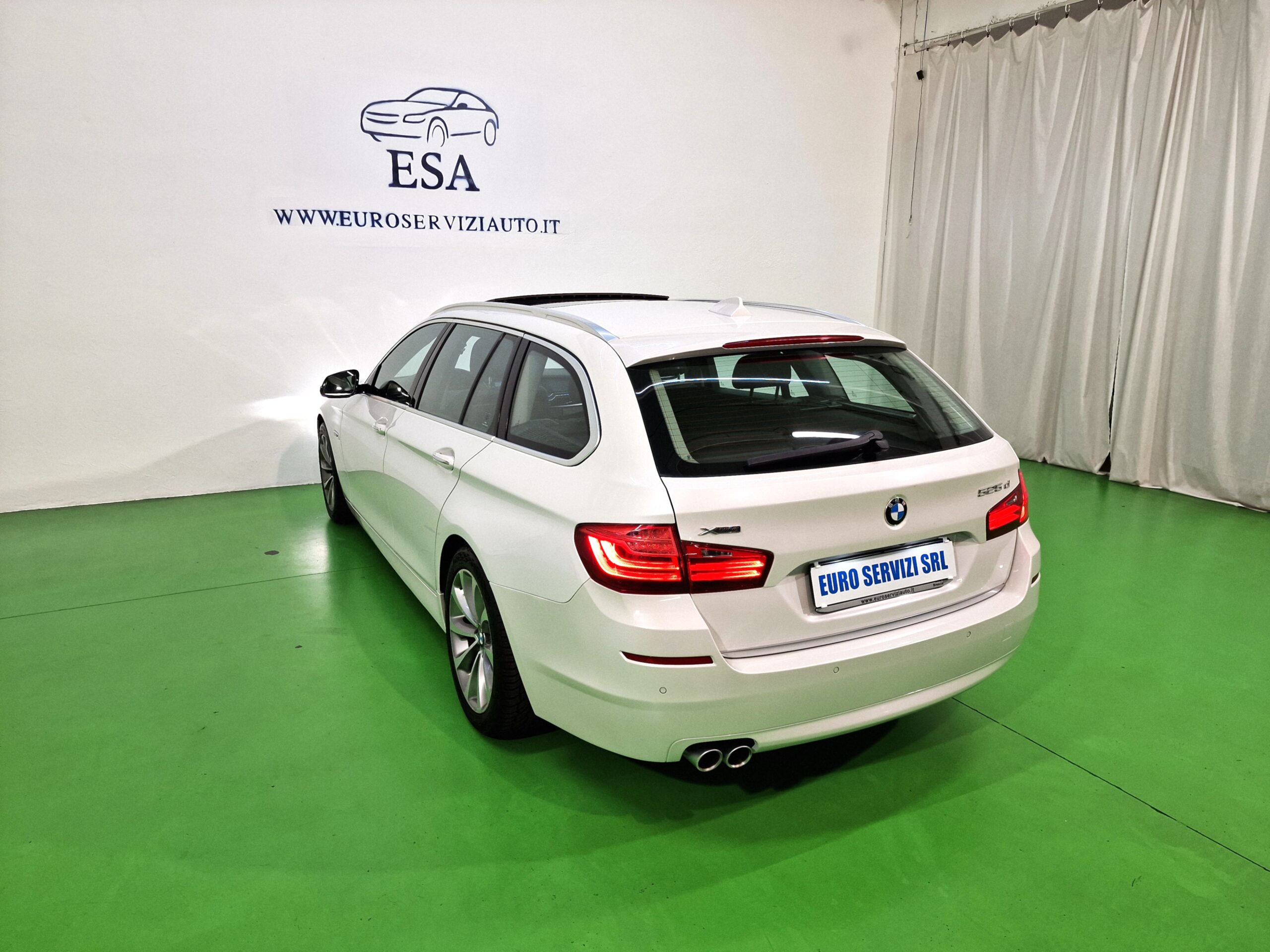 BMW 525 Serie 5 F11 Touring 525d Touring xdrive Modern auto E6