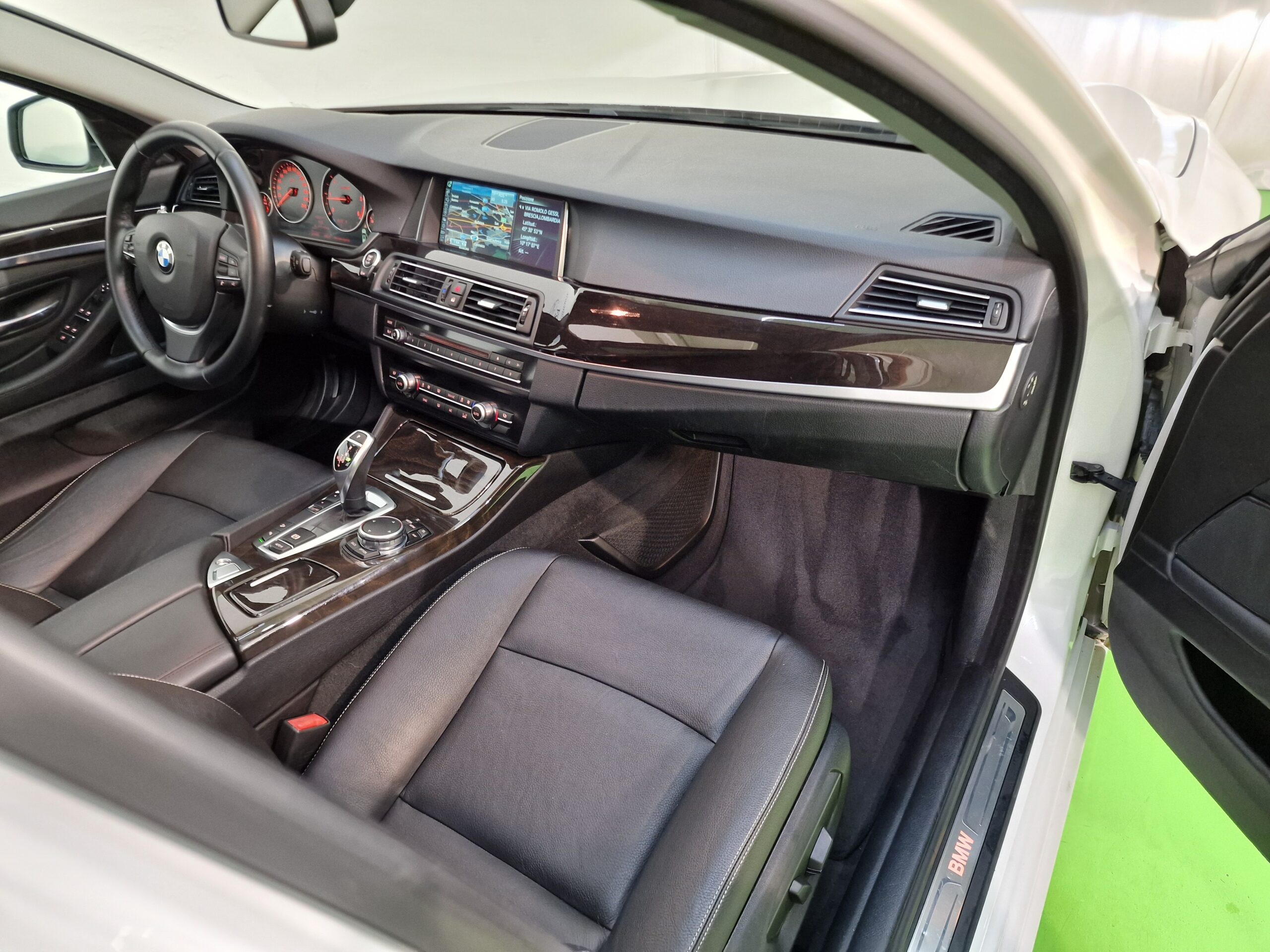 BMW 525 Serie 5 F11 Touring 525d Touring xdrive Modern auto E6