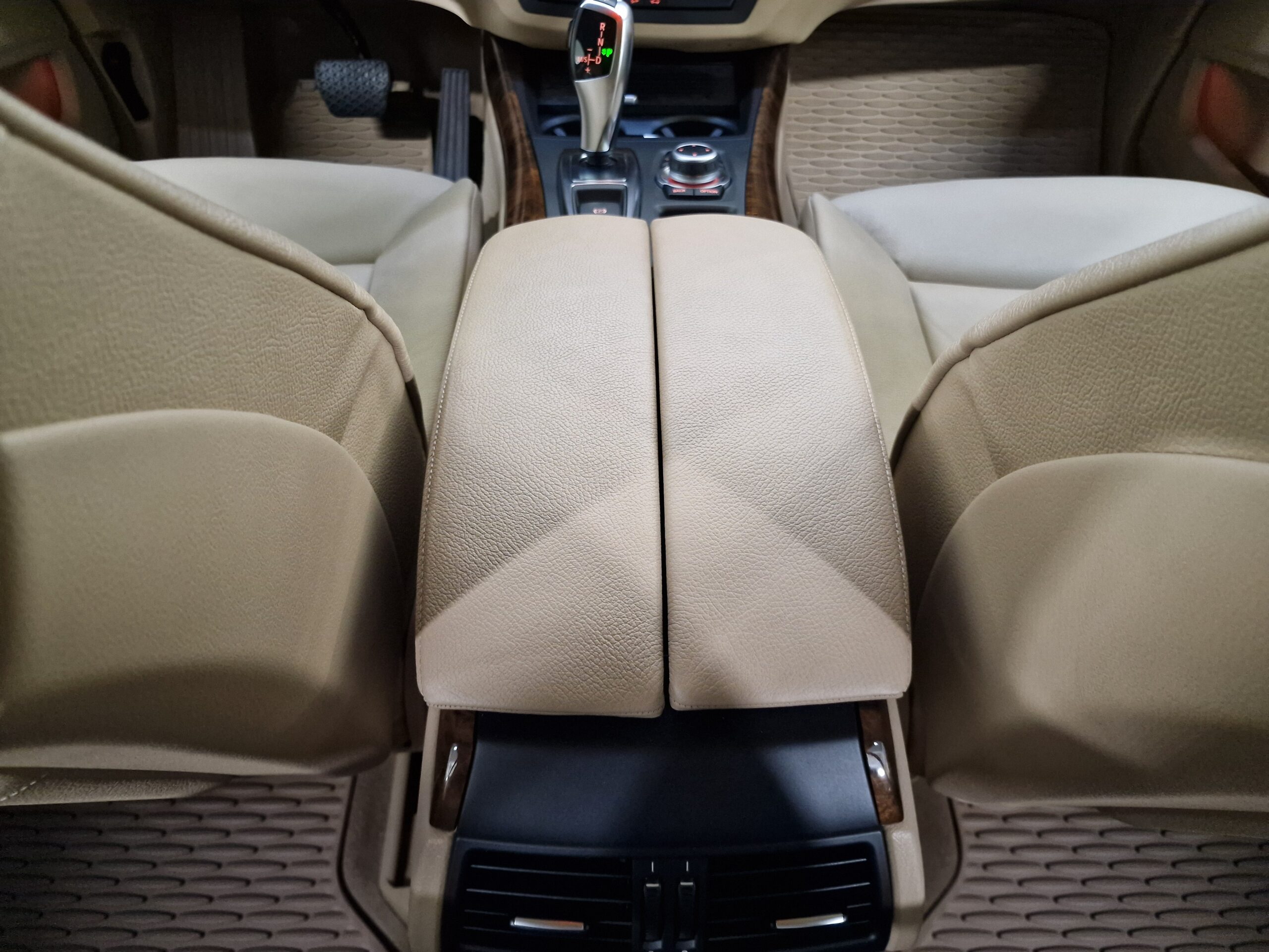 BMW X5 X5 E70 xdrive35i Futura auto 8m E5