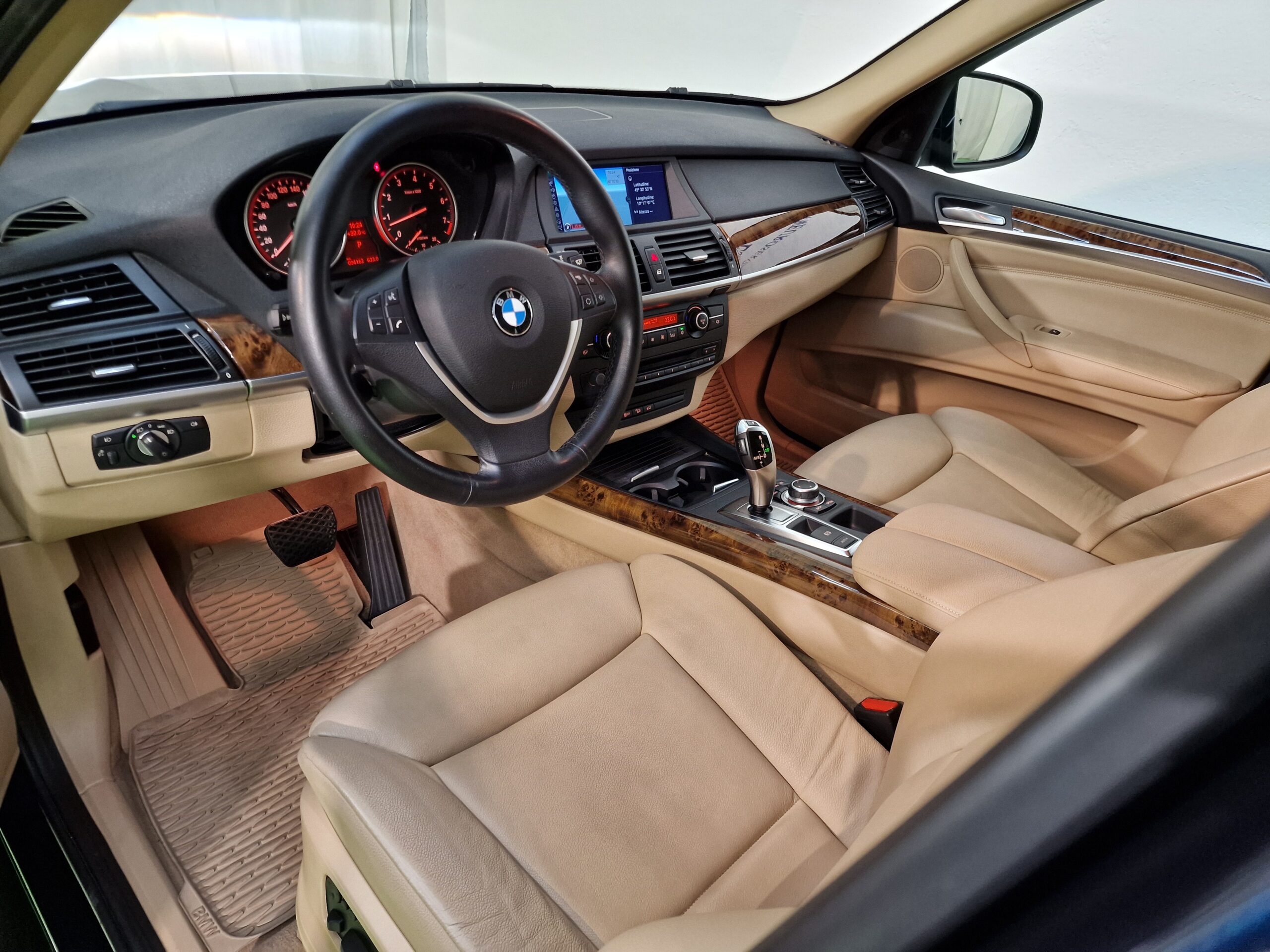 BMW X5 X5 E70 xdrive35i Futura auto 8m E5
