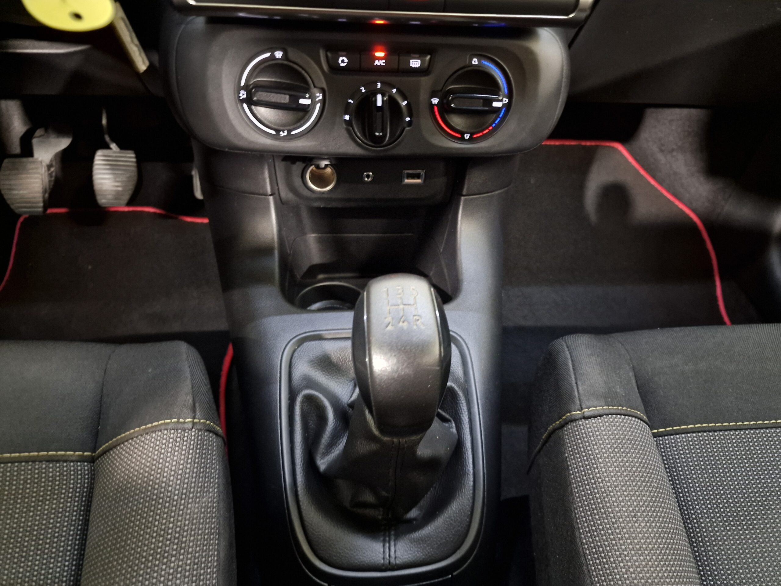 Citroen C3 C3 III 1.6 bluehdi Feel s