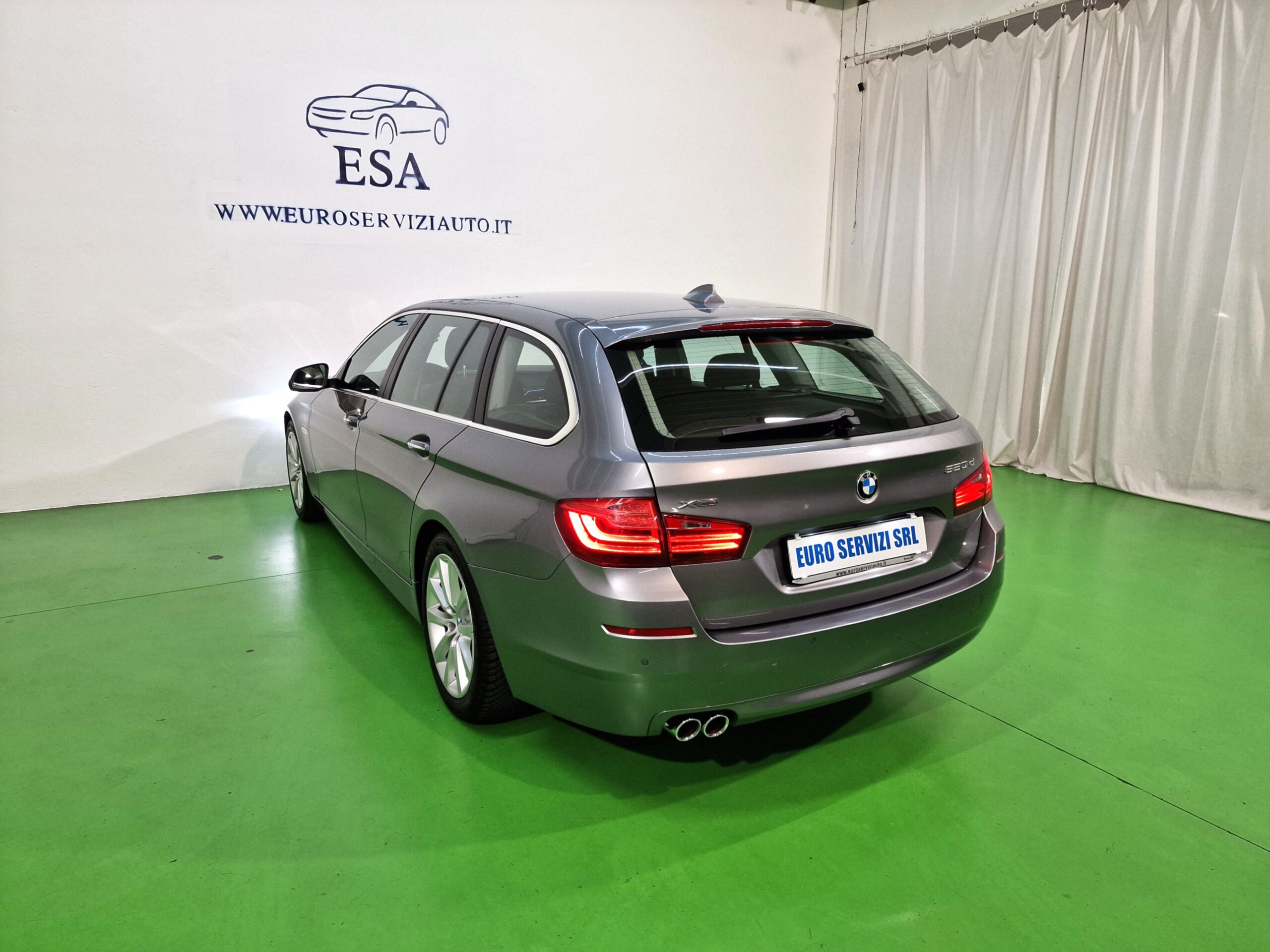 BMW 520 Serie 5 F11 Touring 520d Touring xdrive Business 190cv auto
