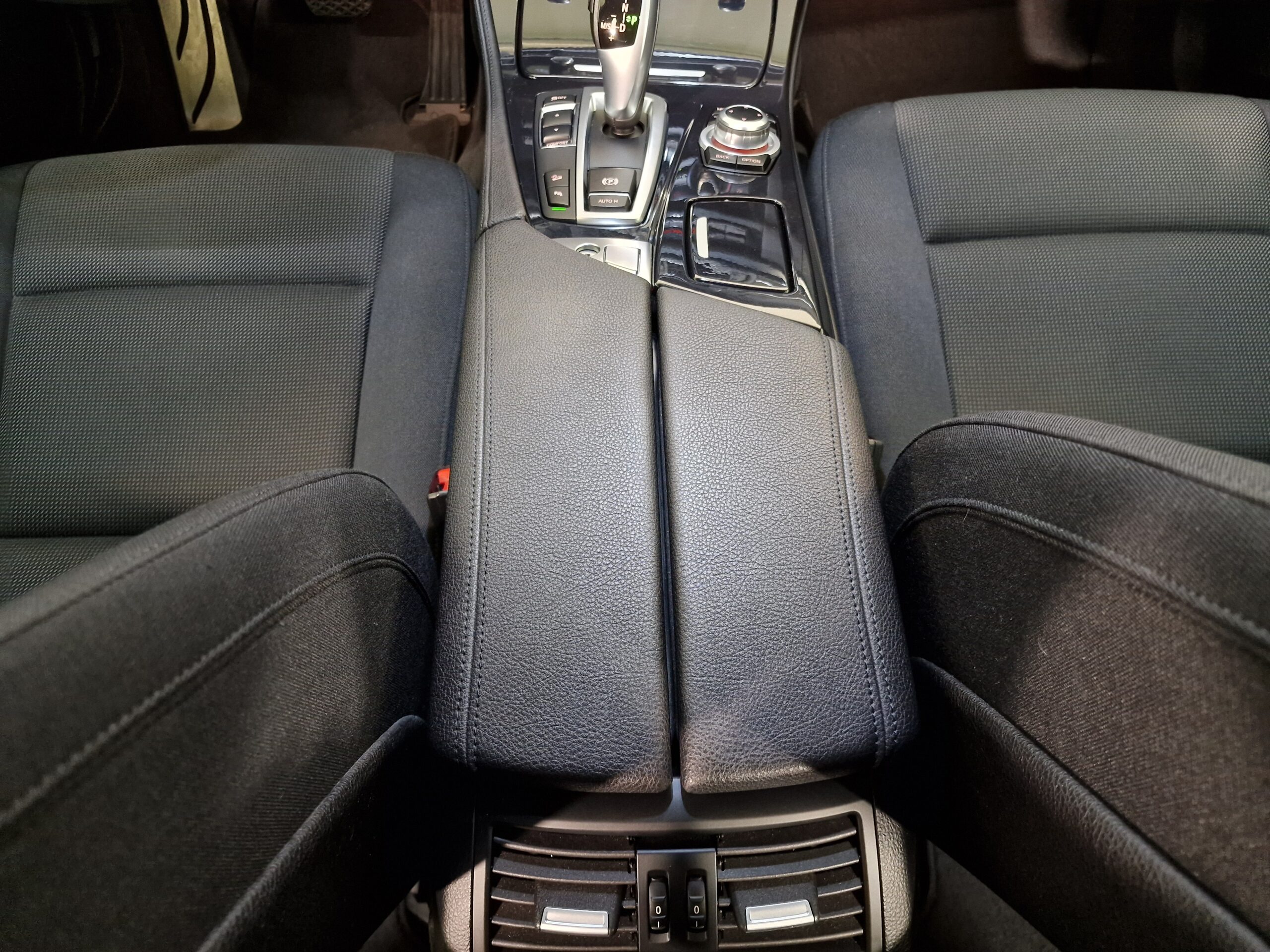 BMW 520 Serie 5 F11 Touring 520d Touring xdrive Business 190cv auto