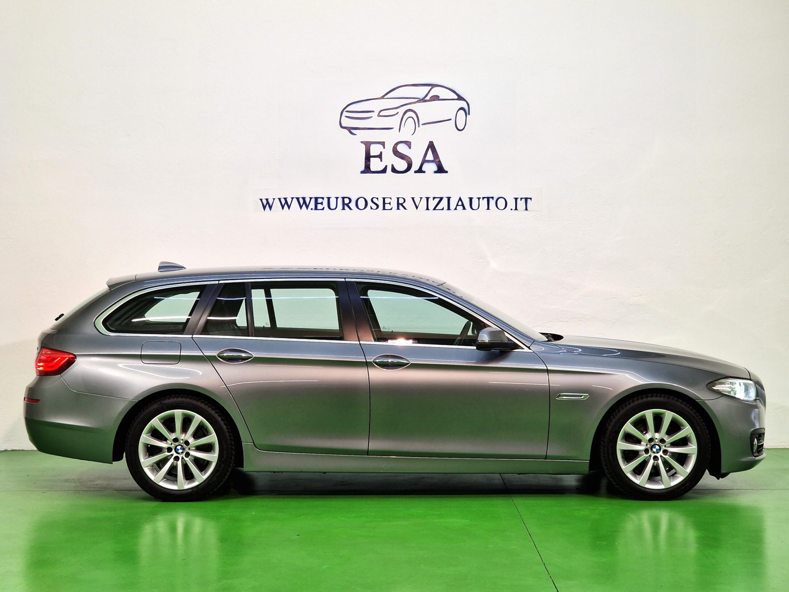 BMW 520 Serie 5 F11 Touring 520d Touring xdrive Business 190cv auto