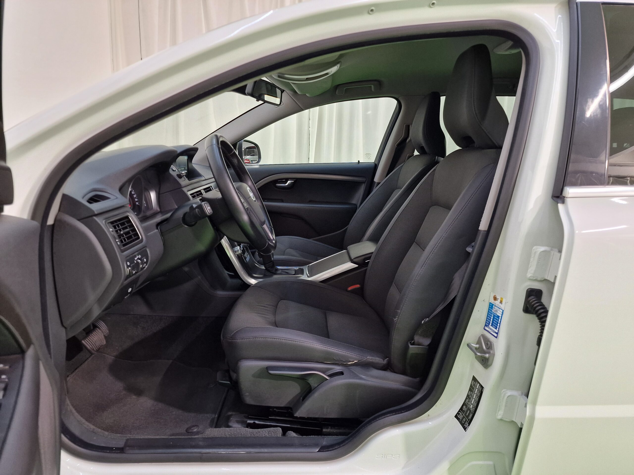 Volvo V70 V70 III 2.0 d4 Polar 181cv geartronic