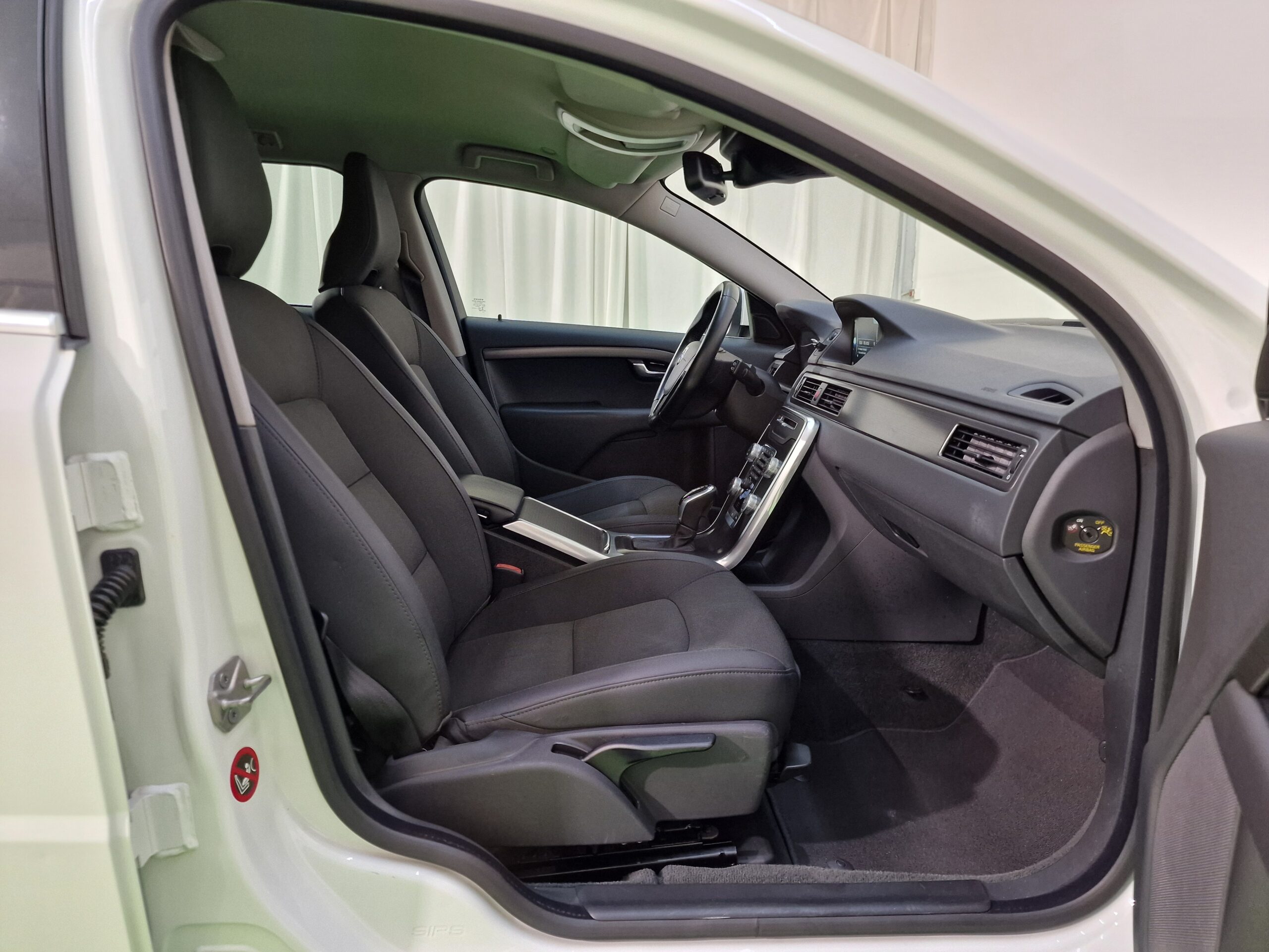 Volvo V70 V70 III 2.0 d4 Polar 181cv geartronic