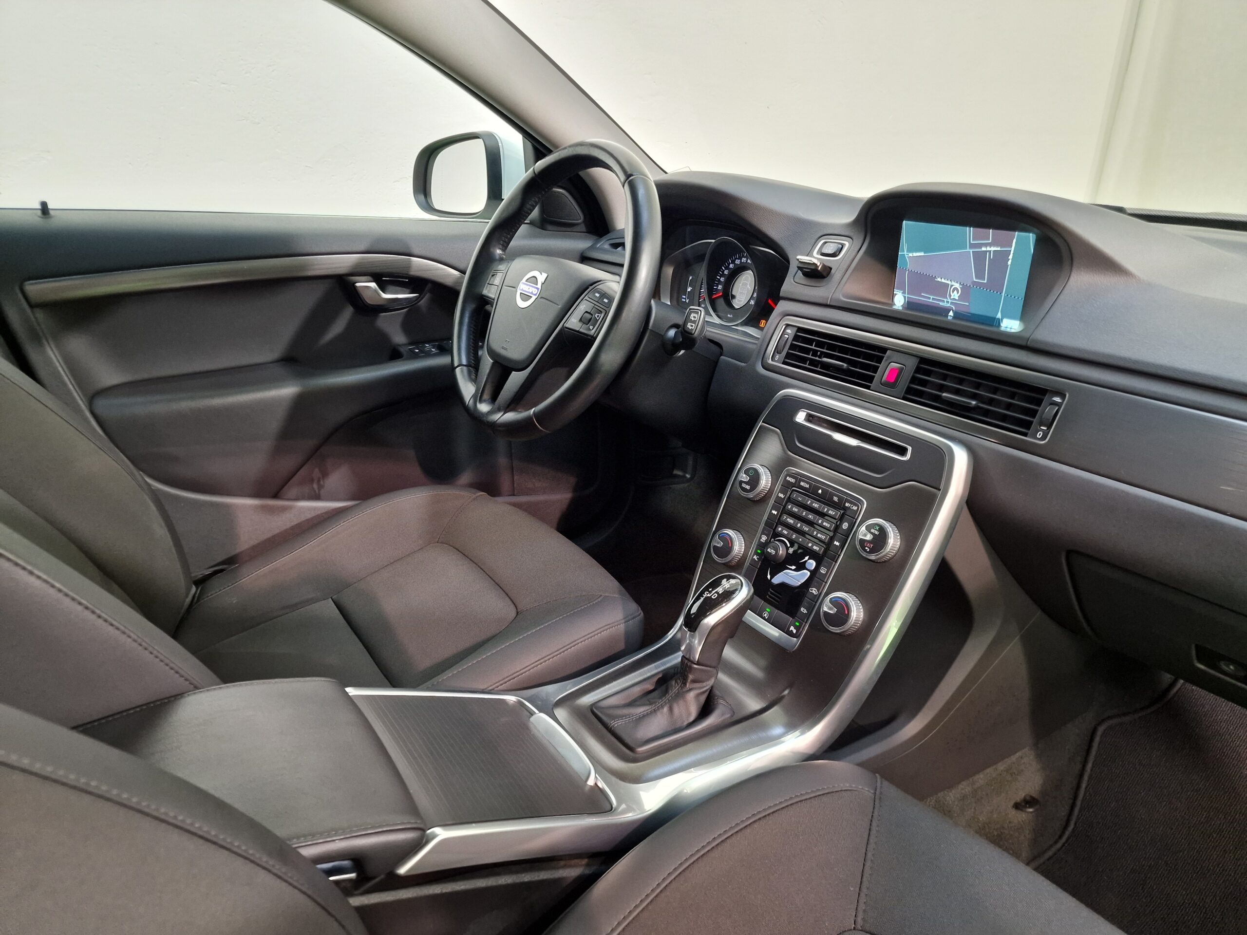 Volvo V70 V70 III 2.0 d4 Polar 181cv geartronic