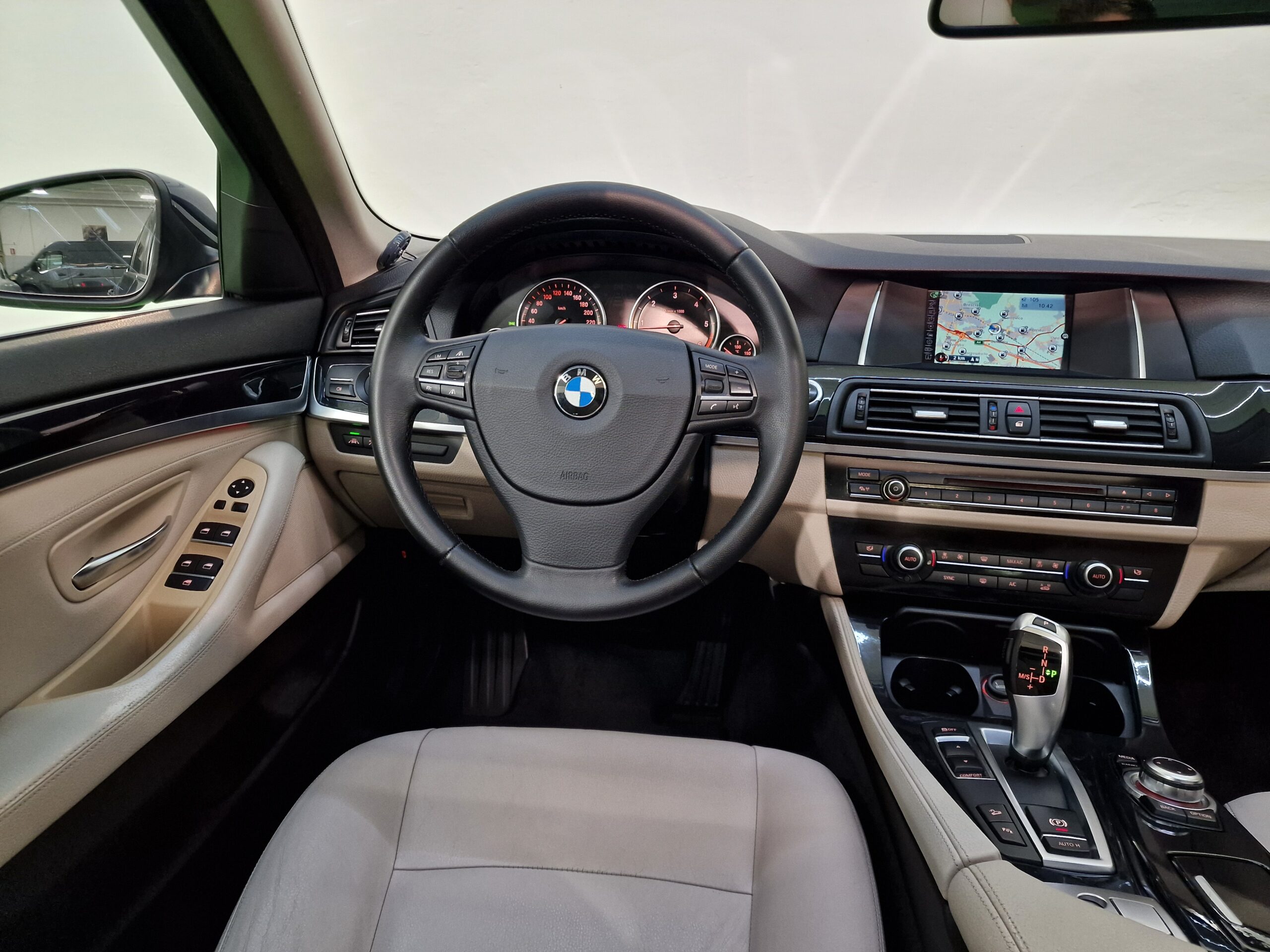 BMW 520 Serie 5 F11 520d Touring Business 190cv auto