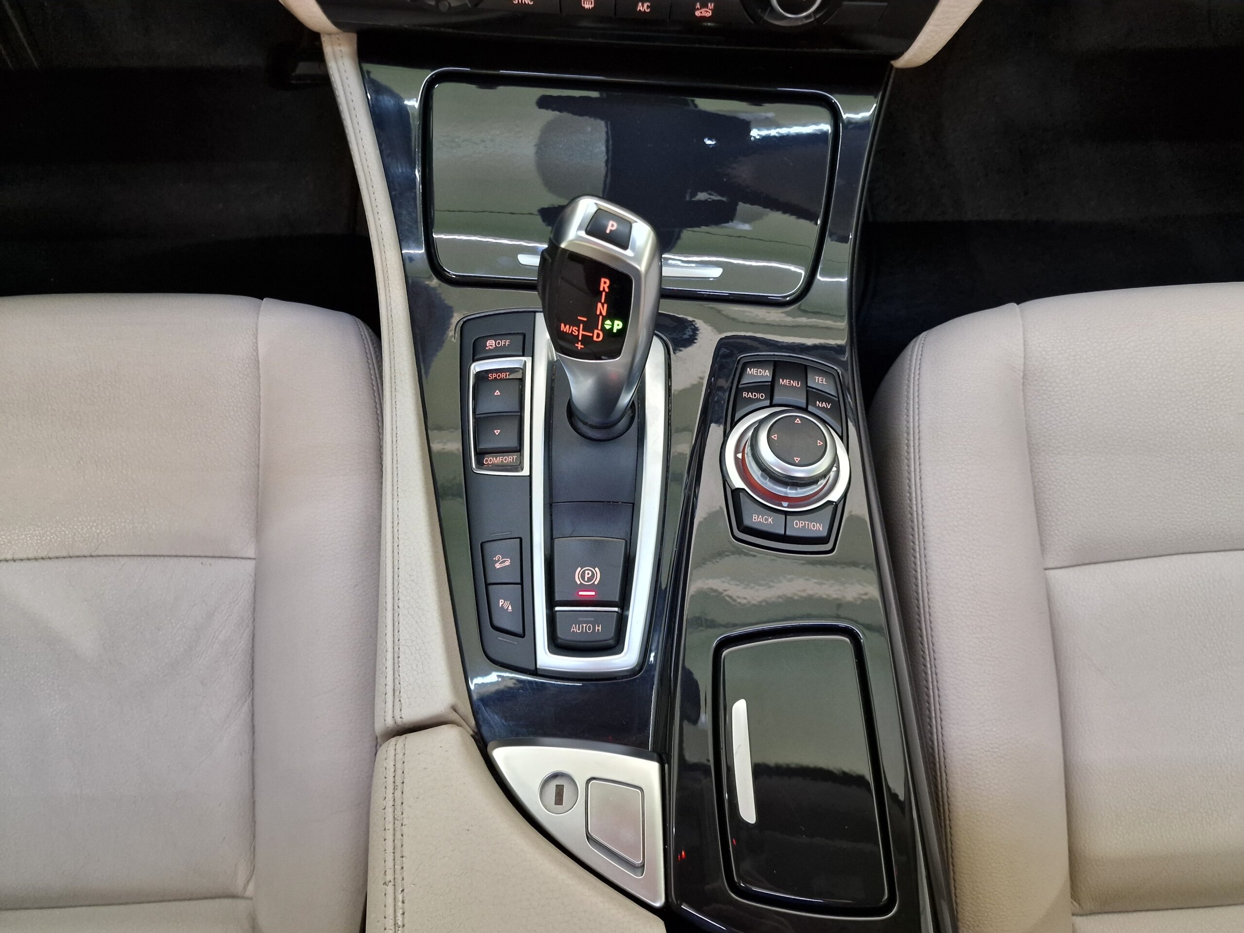 BMW 520 Serie 5 F11 520d Touring Business 190cv auto