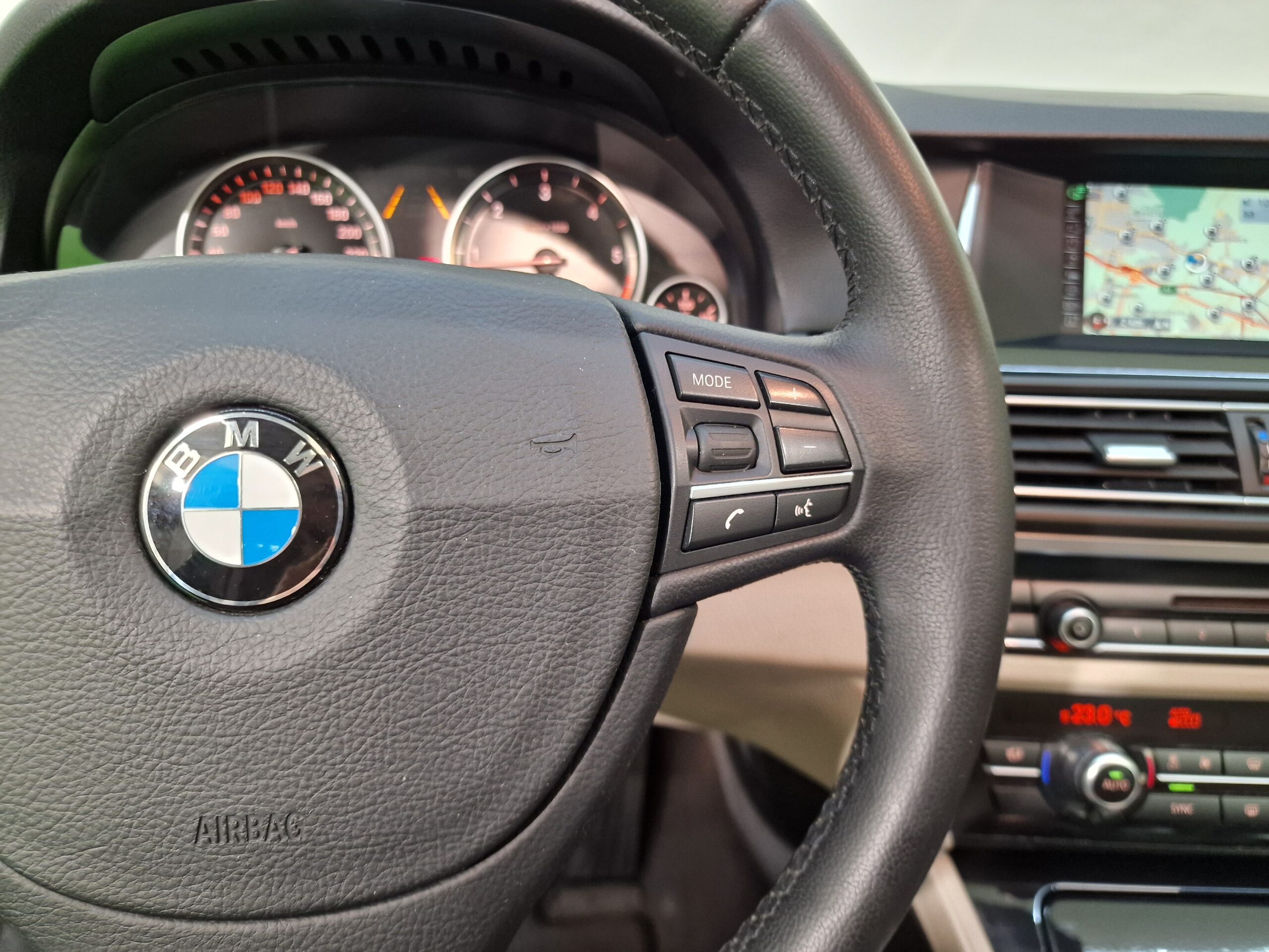 BMW 520 Serie 5 F11 520d Touring Business 190cv auto