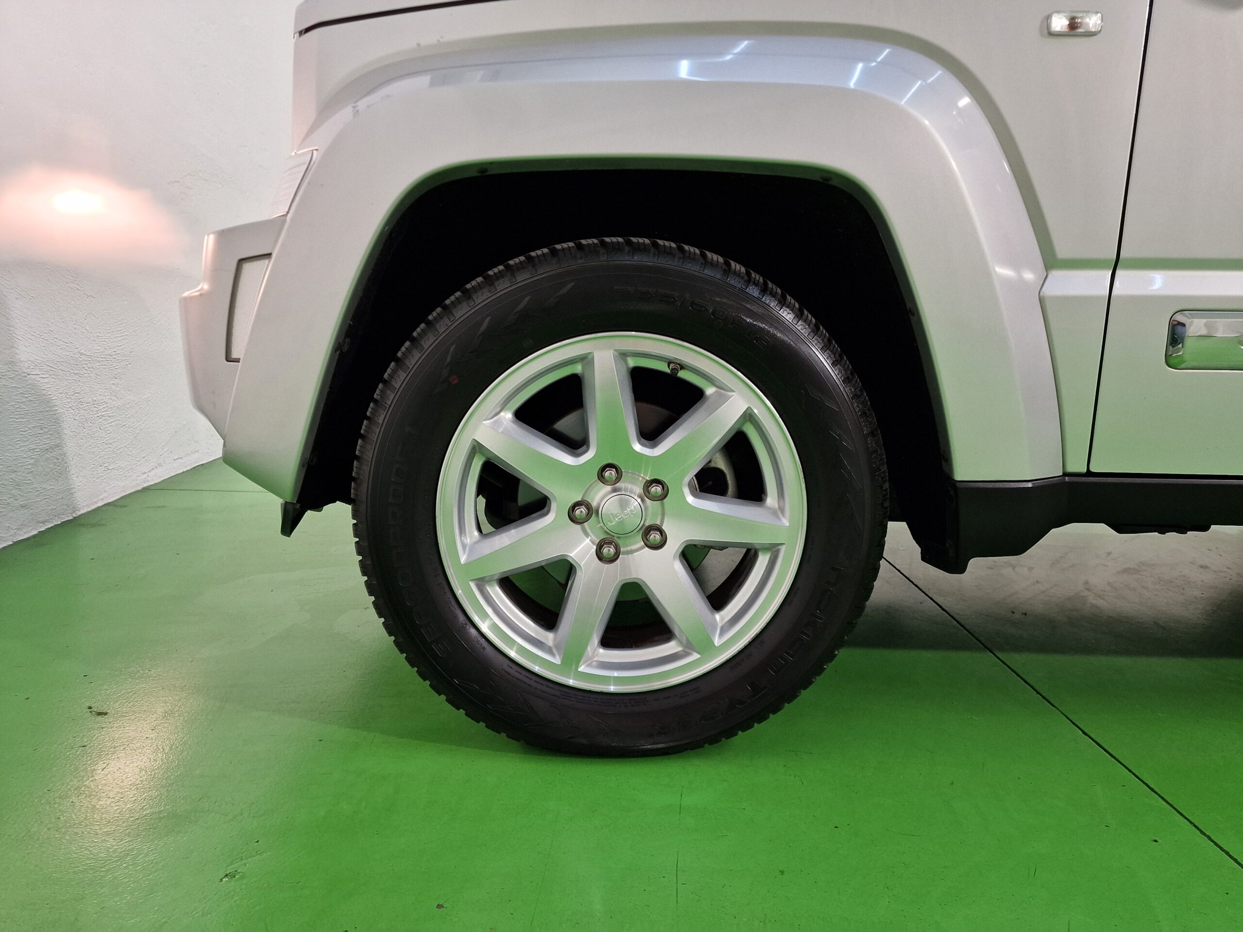 Jeep Cherokee Cherokee IV 2.8 crd Limited auto dpf