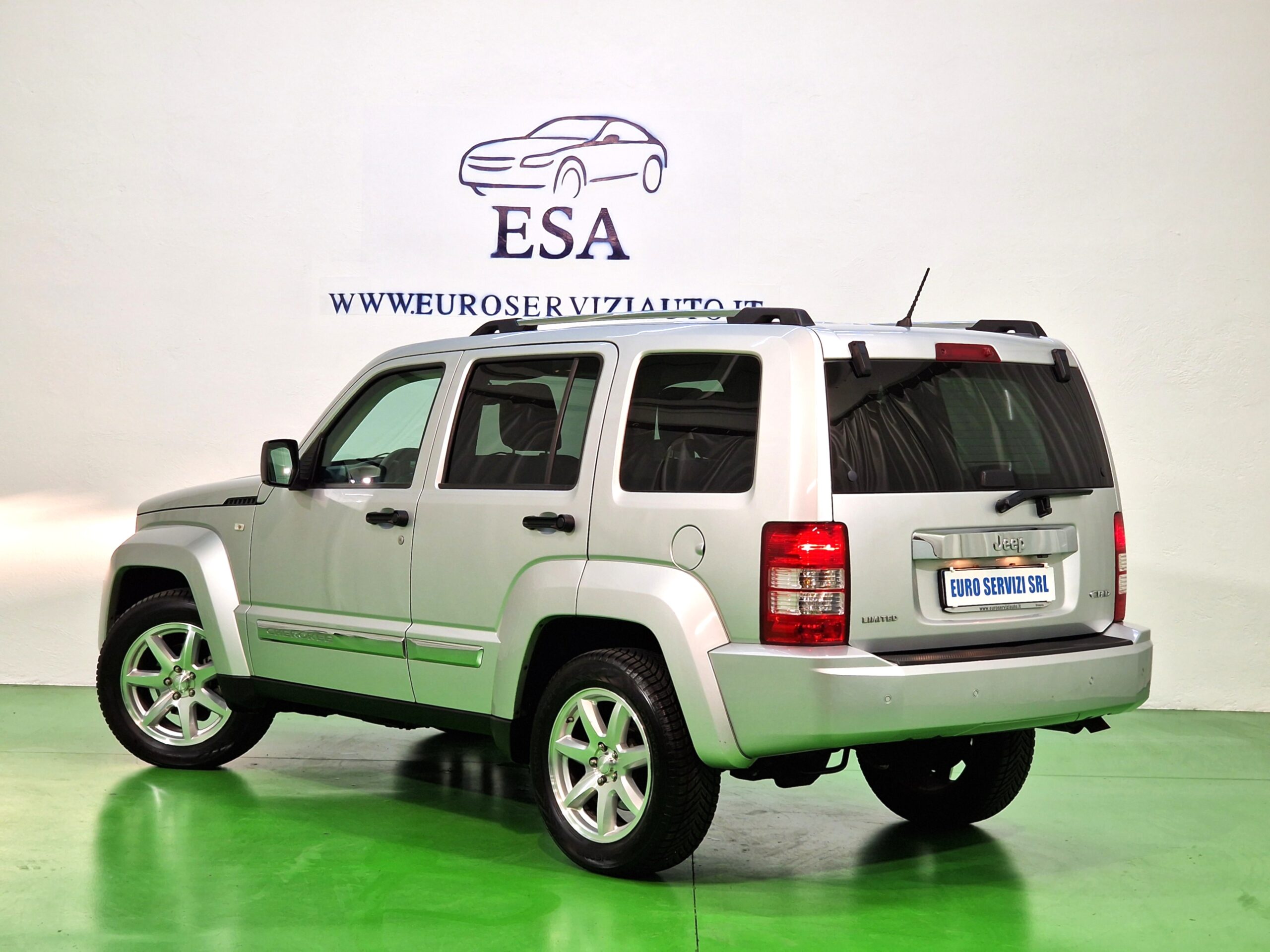 Jeep Cherokee Cherokee IV 2.8 crd Limited auto dpf