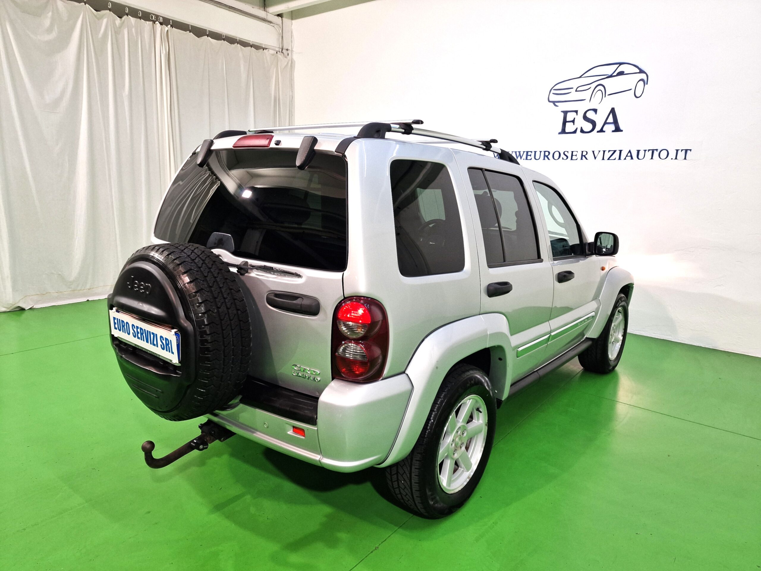 Jeep Cherokee Cherokee 2.8 crd Sport FL