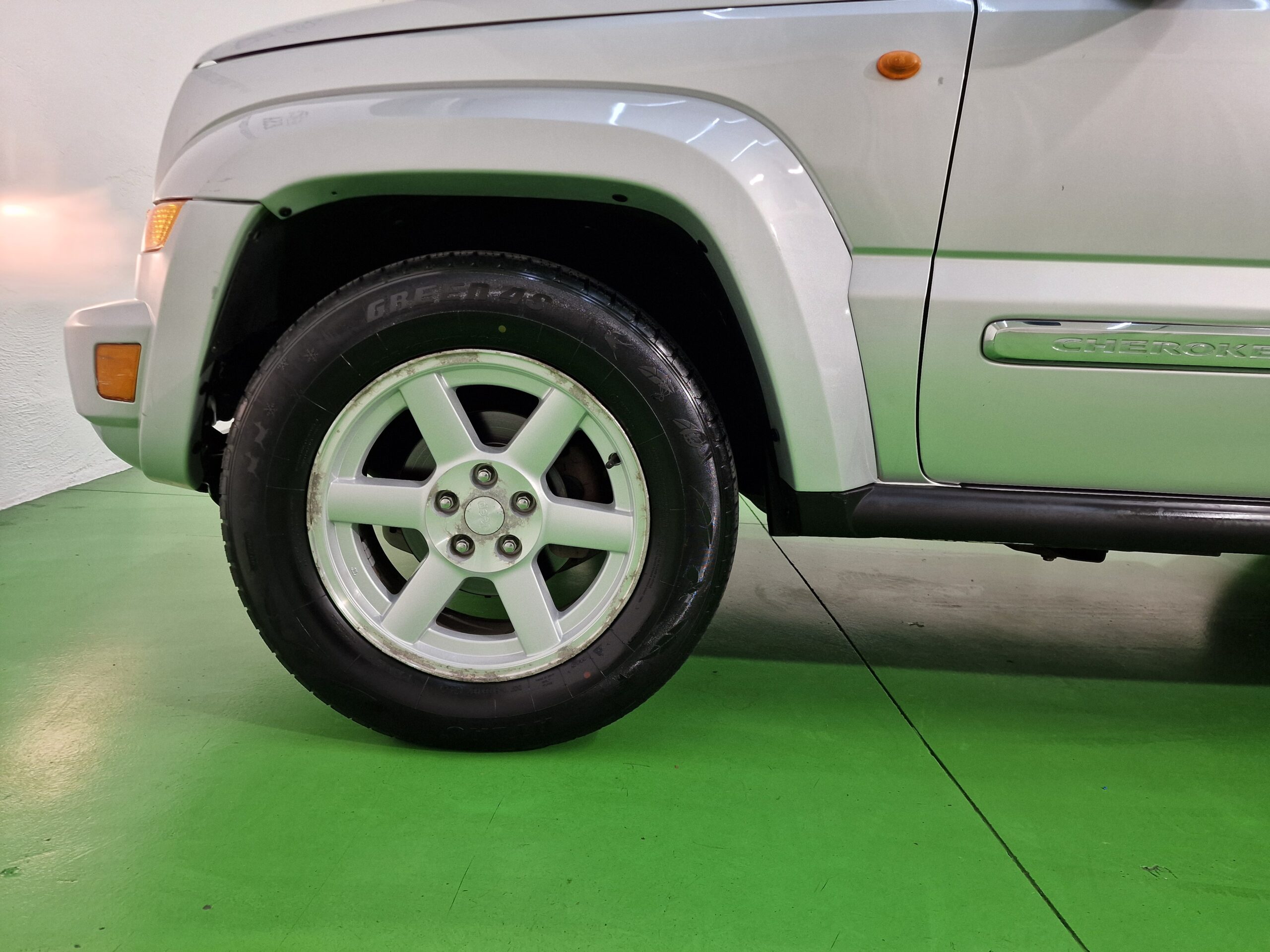 Jeep Cherokee Cherokee 2.8 crd Sport FL
