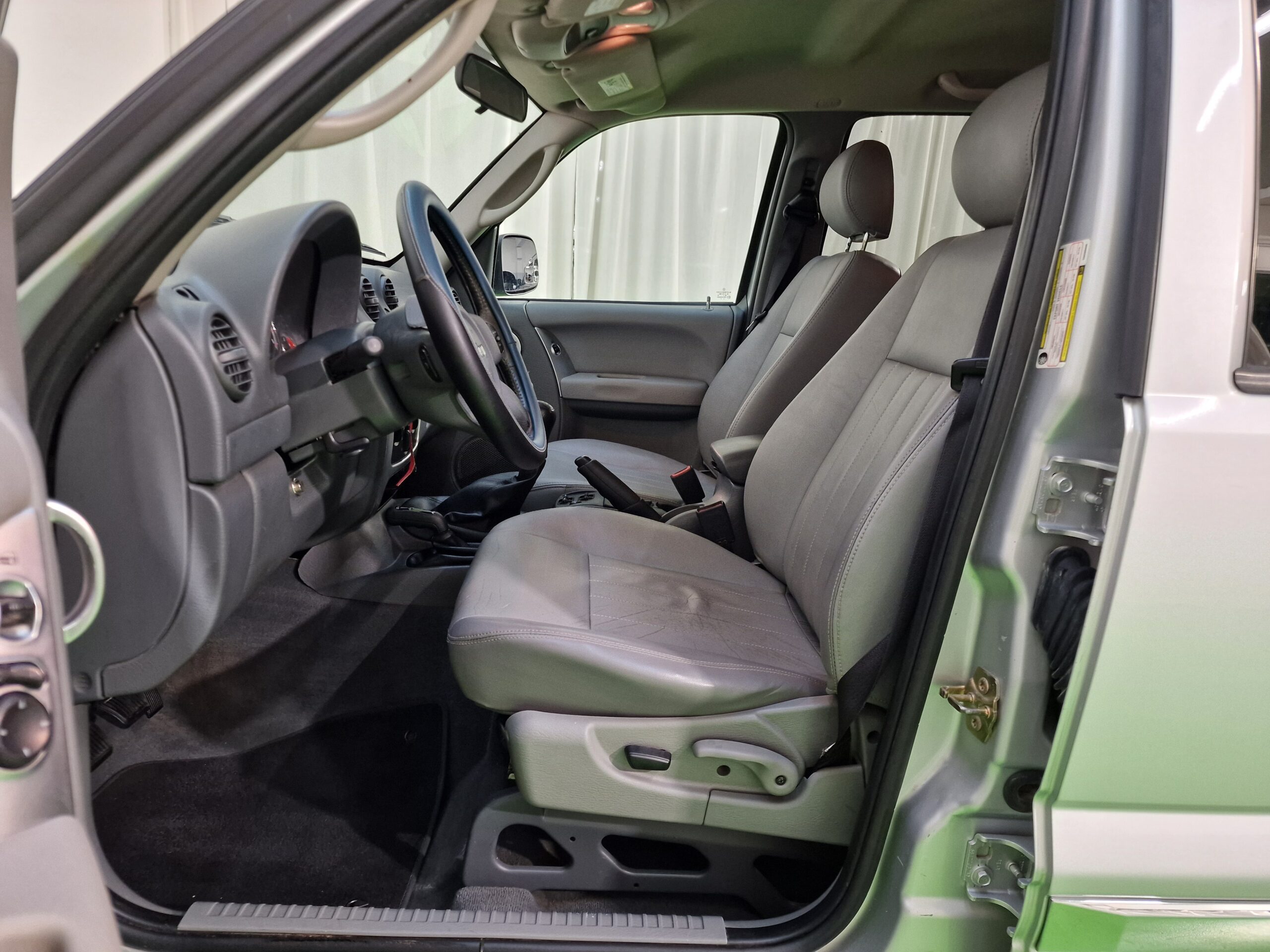 Jeep Cherokee Cherokee 2.8 crd Sport FL