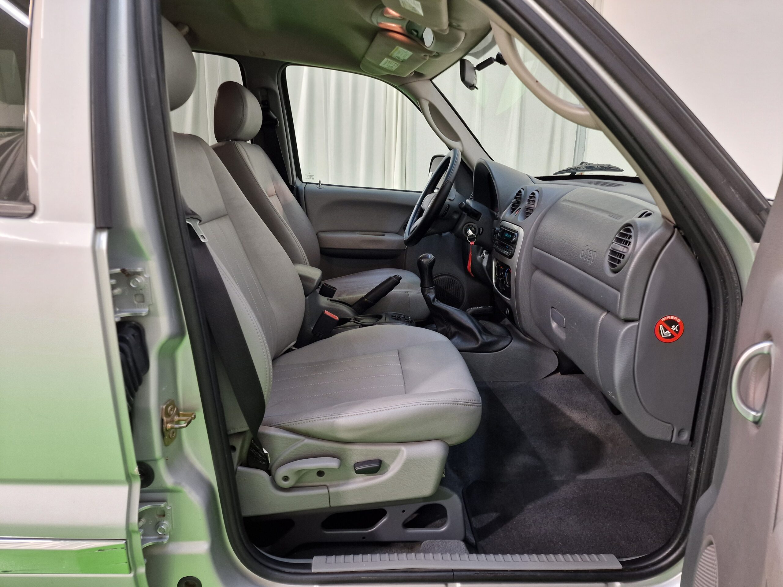 Jeep Cherokee Cherokee 2.8 crd Sport FL