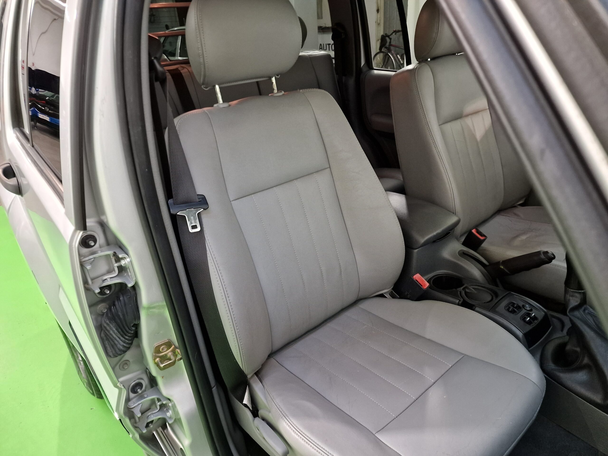 Jeep Cherokee Cherokee 2.8 crd Sport FL