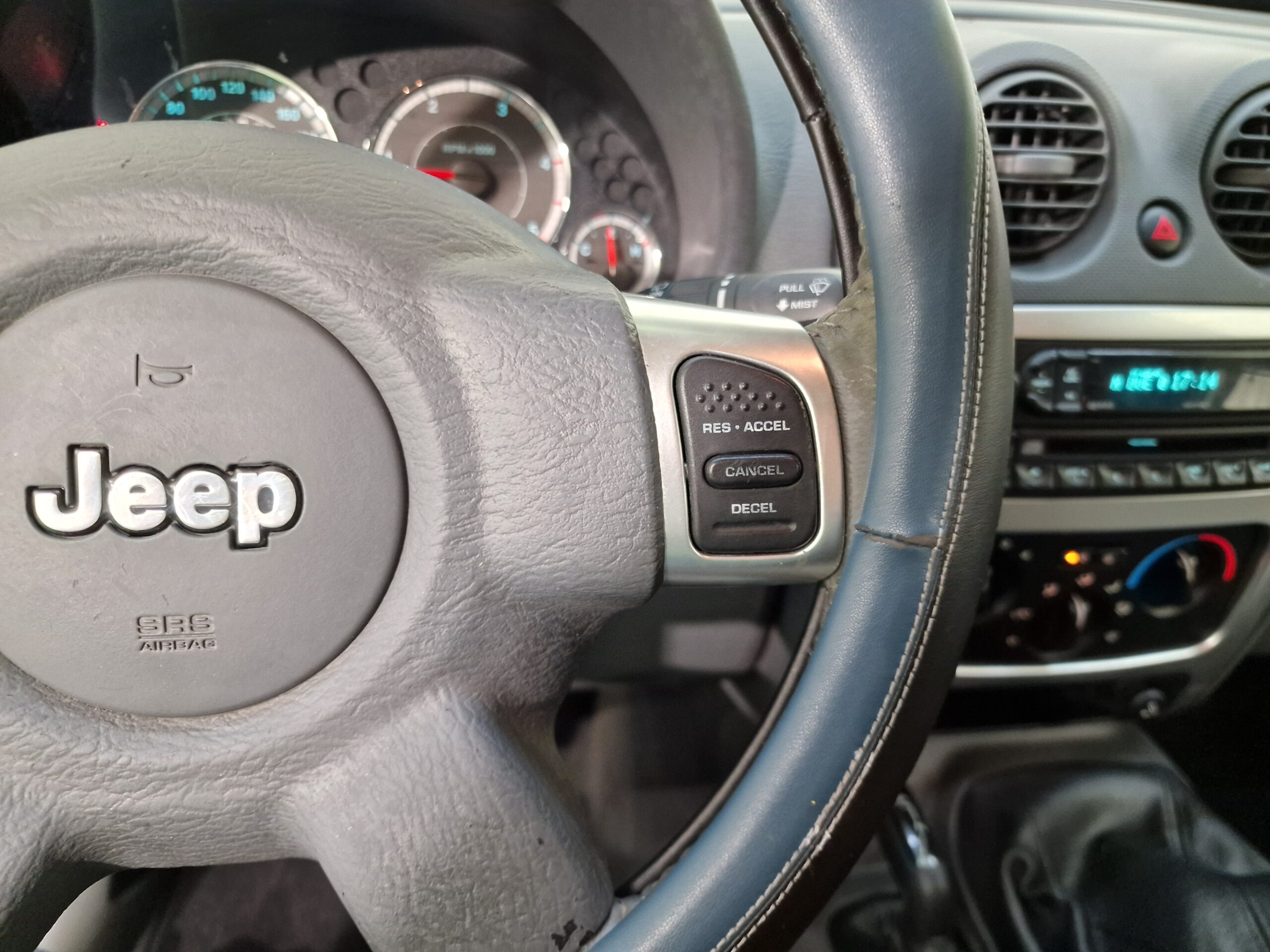 Jeep Cherokee Cherokee 2.8 crd Sport FL